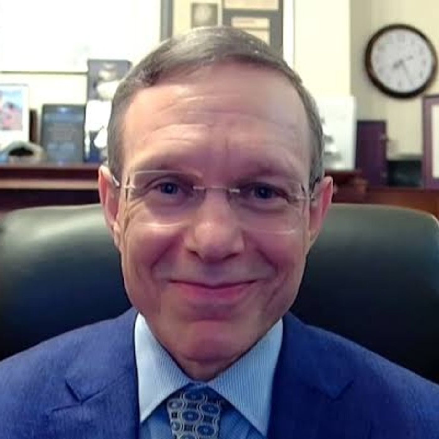 Astrophysicist Avi Loeb breaks down Pentagon's 5th batch of UFO files