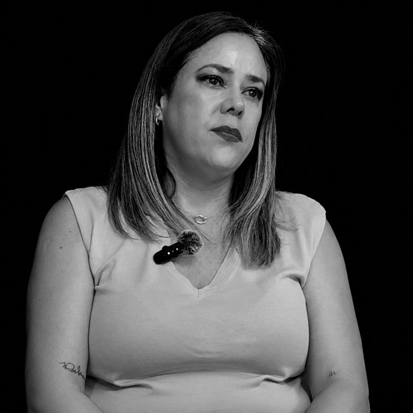 Mi hijo me dijo: ‘Nunca te volveré a ver’. Paola Domínguez episode artwork