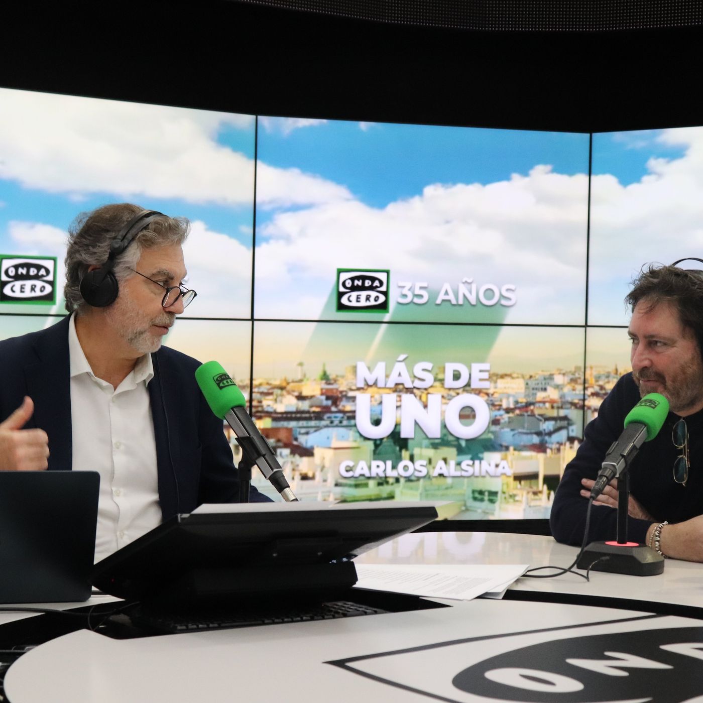 'Rondallas': una película que descubre la "creatividad" y "comunidad" de una tradición musical gallega desconocida 'Rondallas': una película que descubre la "creatividad" y "comunidad" de una tradición musical gallega desconocida