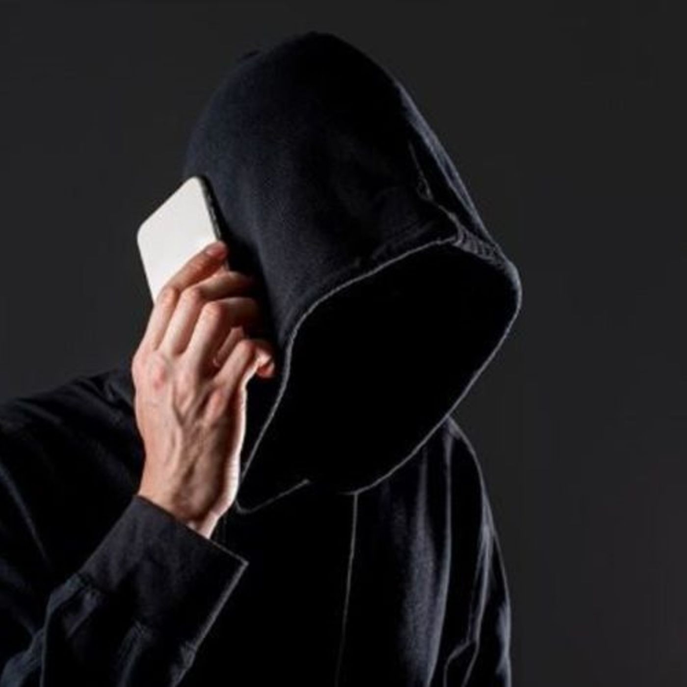 1600 euro per un nuovo contatore: Etra mette in guardia dalla truffa episode artwork