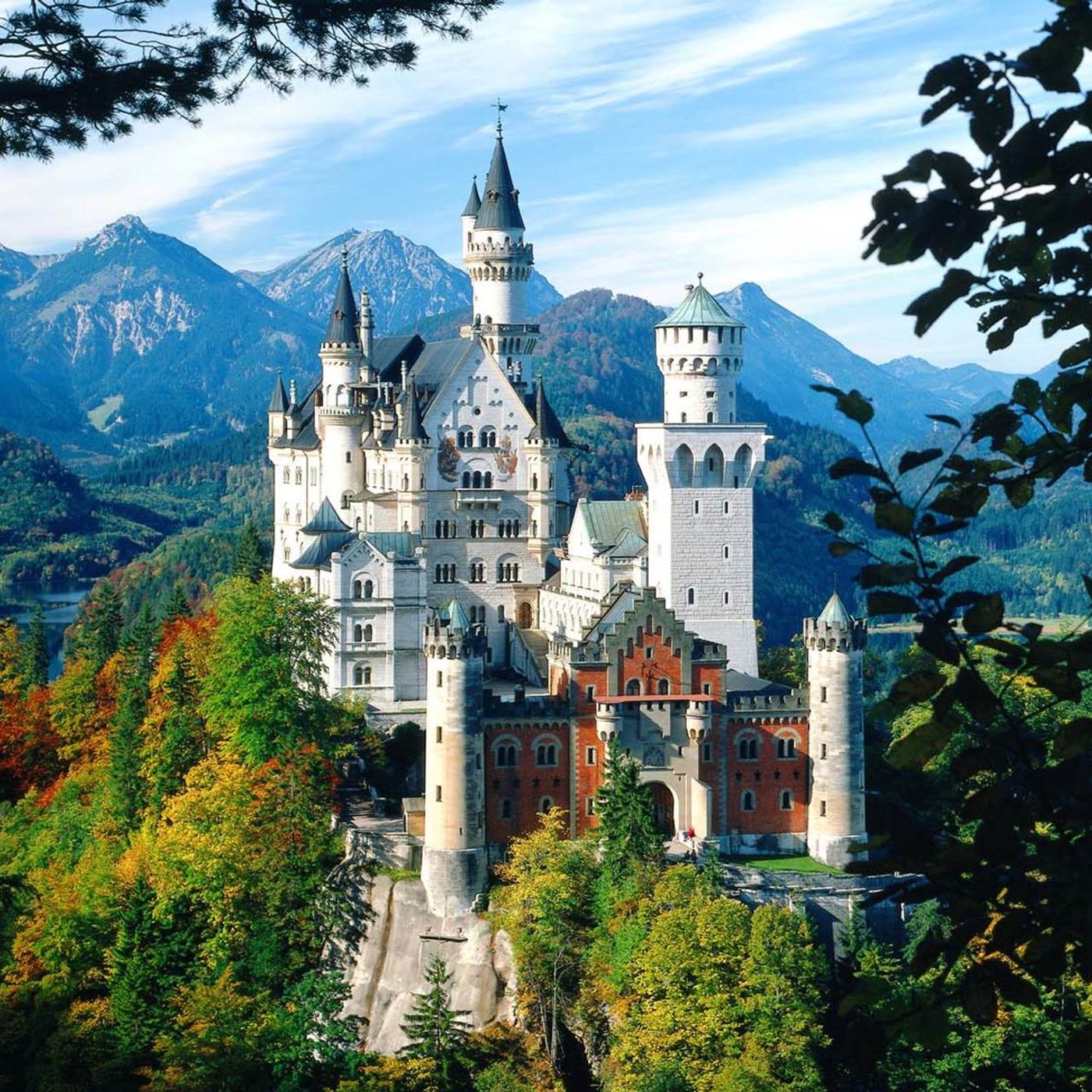 Neuschwanstein: sogno di pietra di un re solitario episode artwork