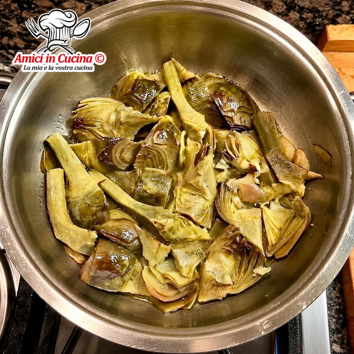 Carciofi alla contadina in tegame: il contorno rustico che si scioglie in bocca