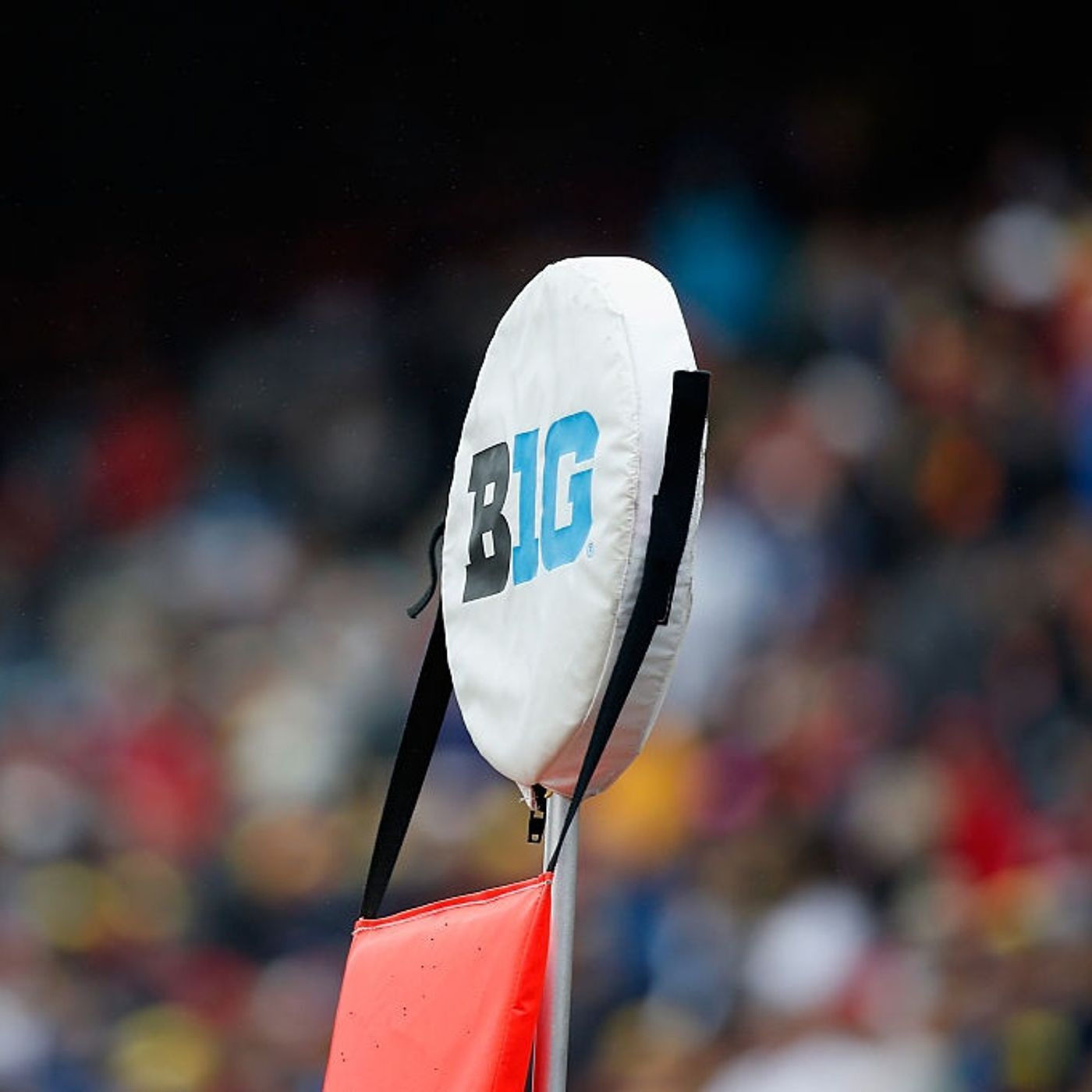 Grand Rapids is Michigan’s New Coronavirus Hotspot, Big Ten Going Conference-Only for Football, & Sports You’re Excited & Concerned For episode artwork