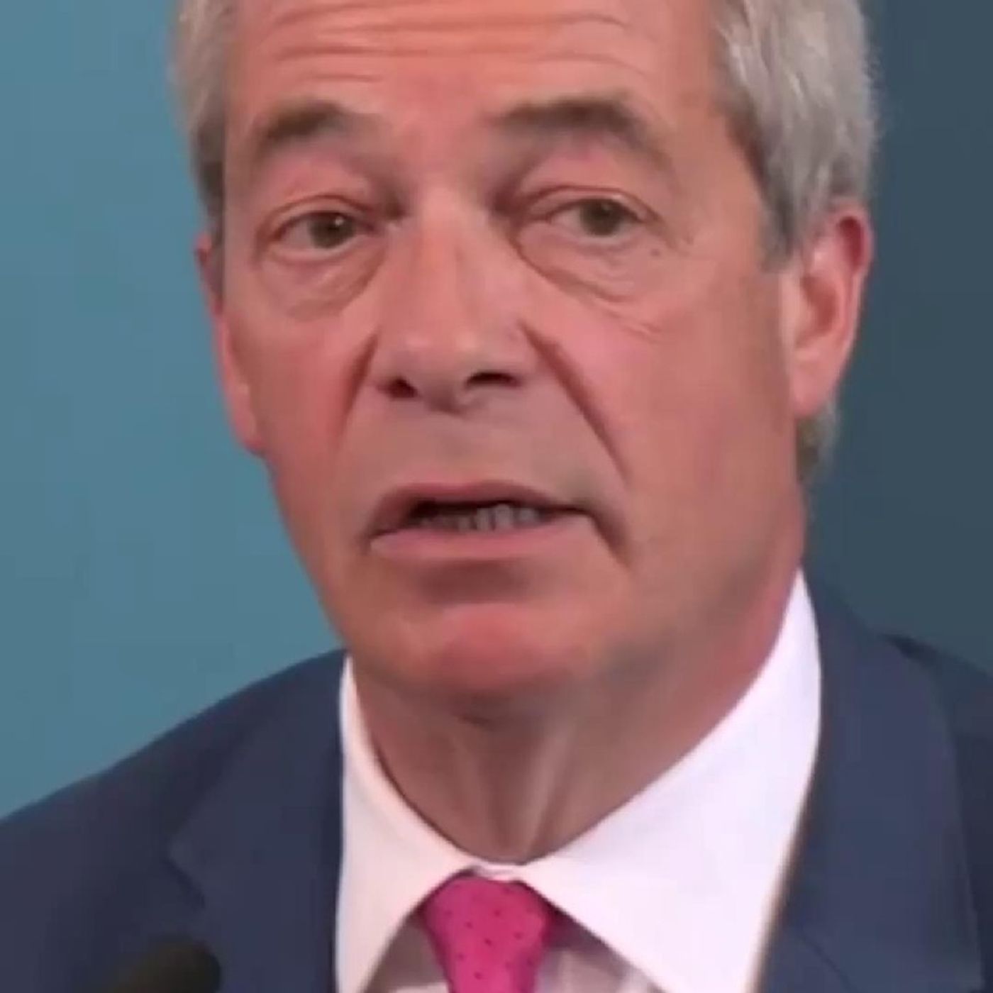 Without America, we are defenceless,' says Nigel Farage on Trump's claim he will pull the US out of NATO 🔵 #dailyexpress #news #trump #nige episode artwork