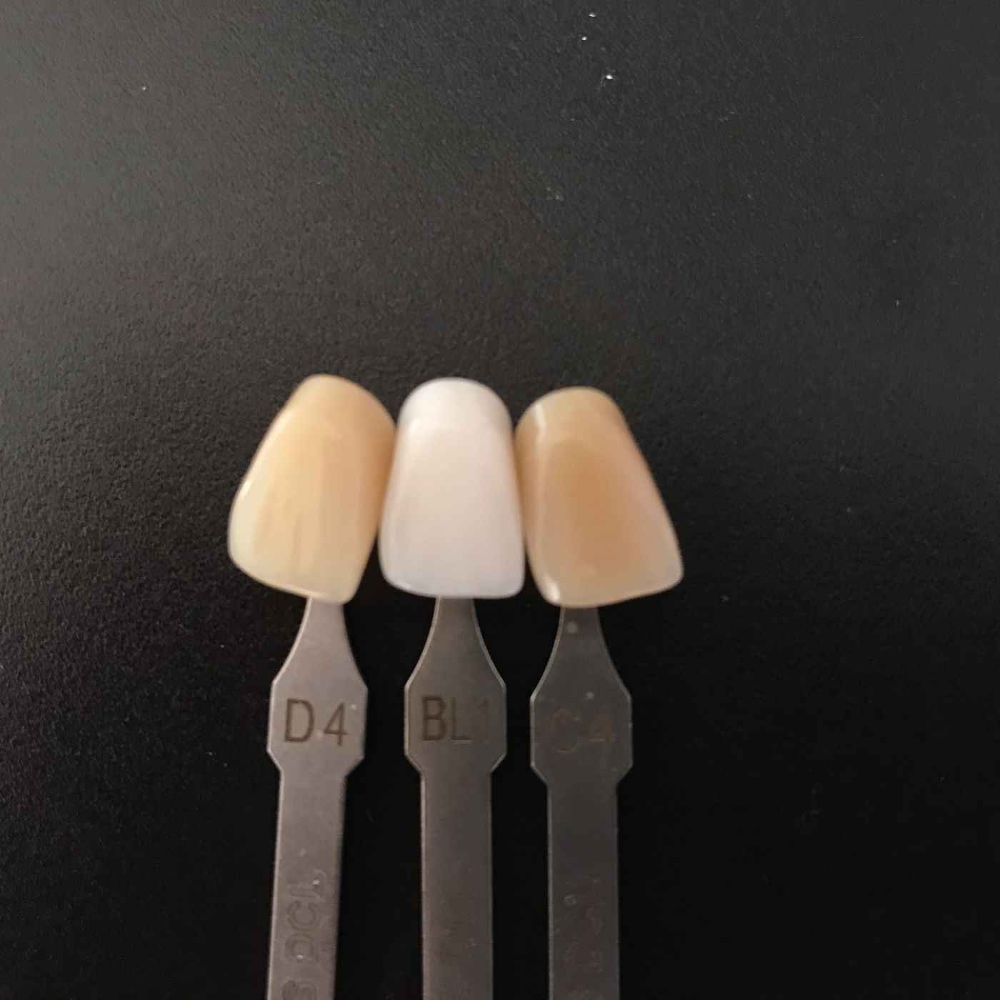 Cosa Macchia I Tuoi Denti?