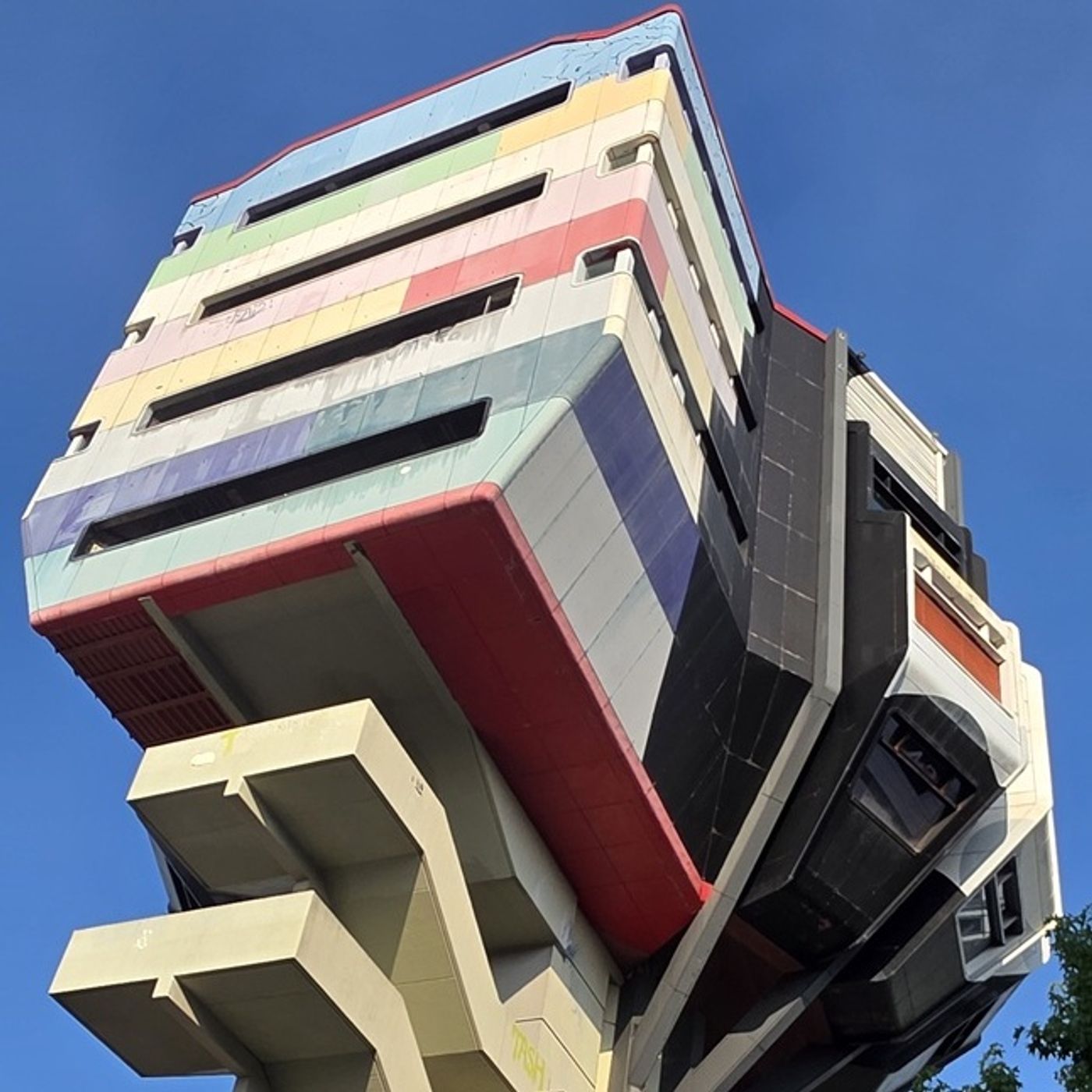 30. Juli 2026 | Steglitz-Zehlendorf (Steglitz) | Rosenkranz-Basilika, Bierpinsel, Zimmermannstraße, Dichterviertel, Steglitz II episode artwork