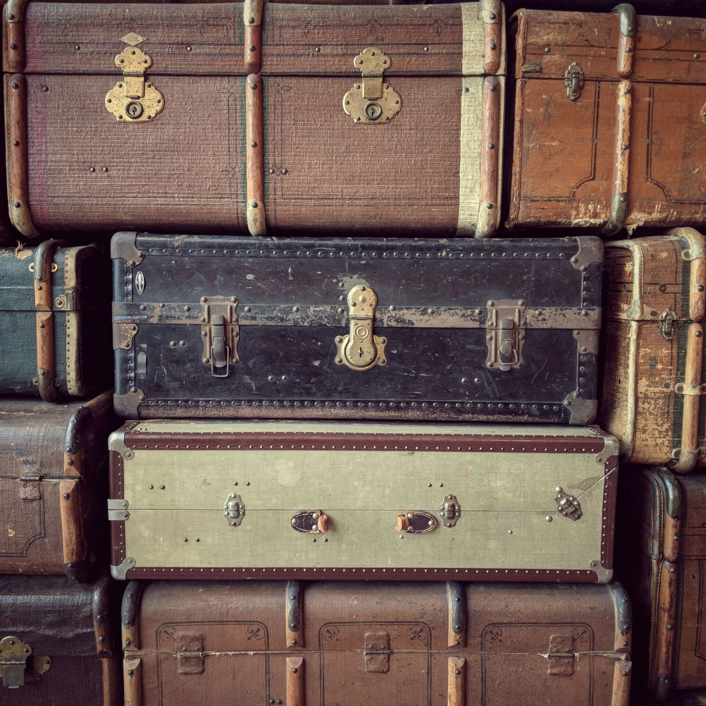 Trucos para viajar: cómo meterlo todo en la maleta, superar el control del aeropuerto y evitar malas sorpresas episode artwork