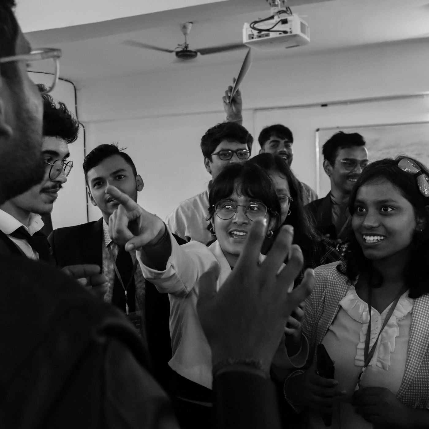 Interés simple (debate)