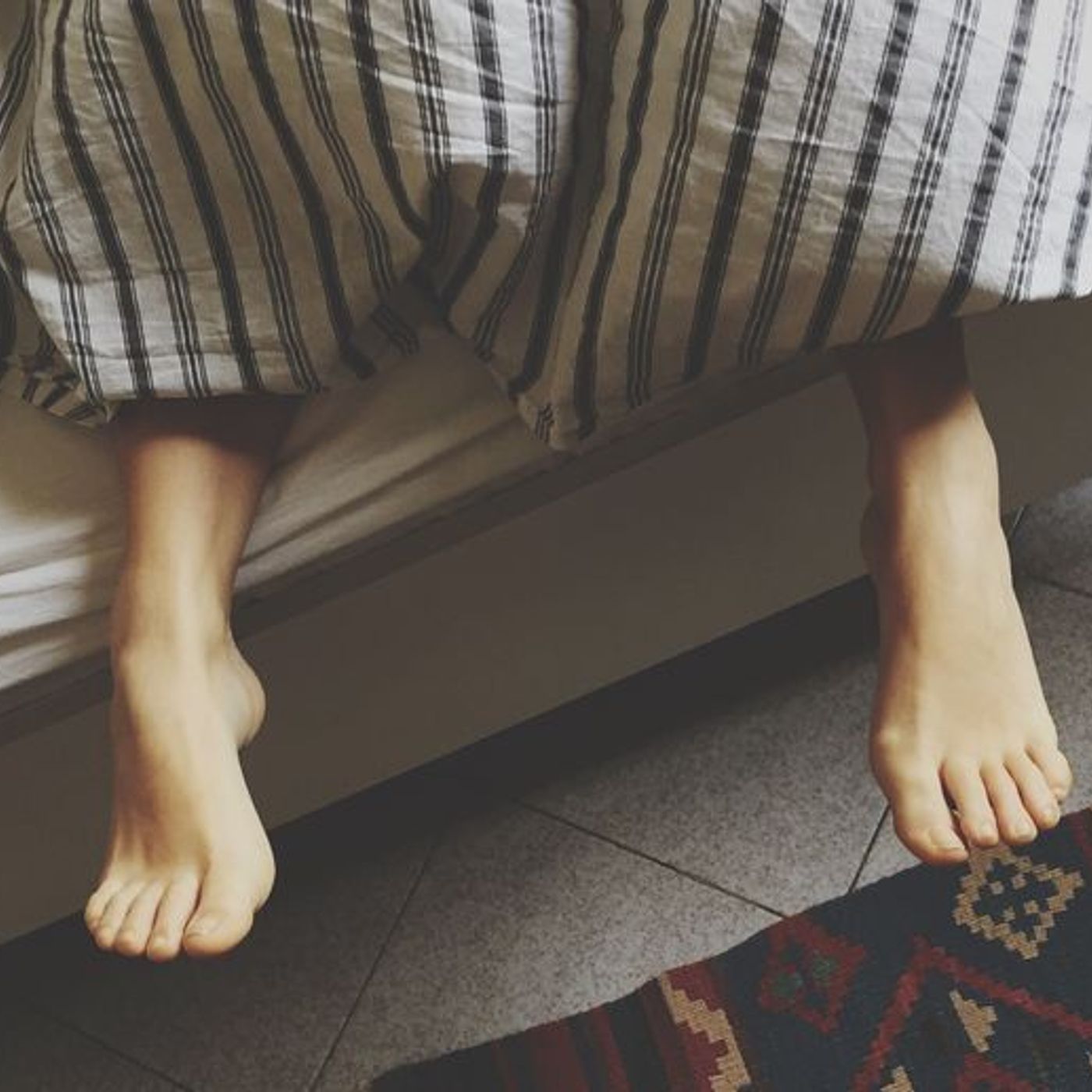 Historias de Miedo Agosto 10 de 2022 ME JALARON LOS PIES