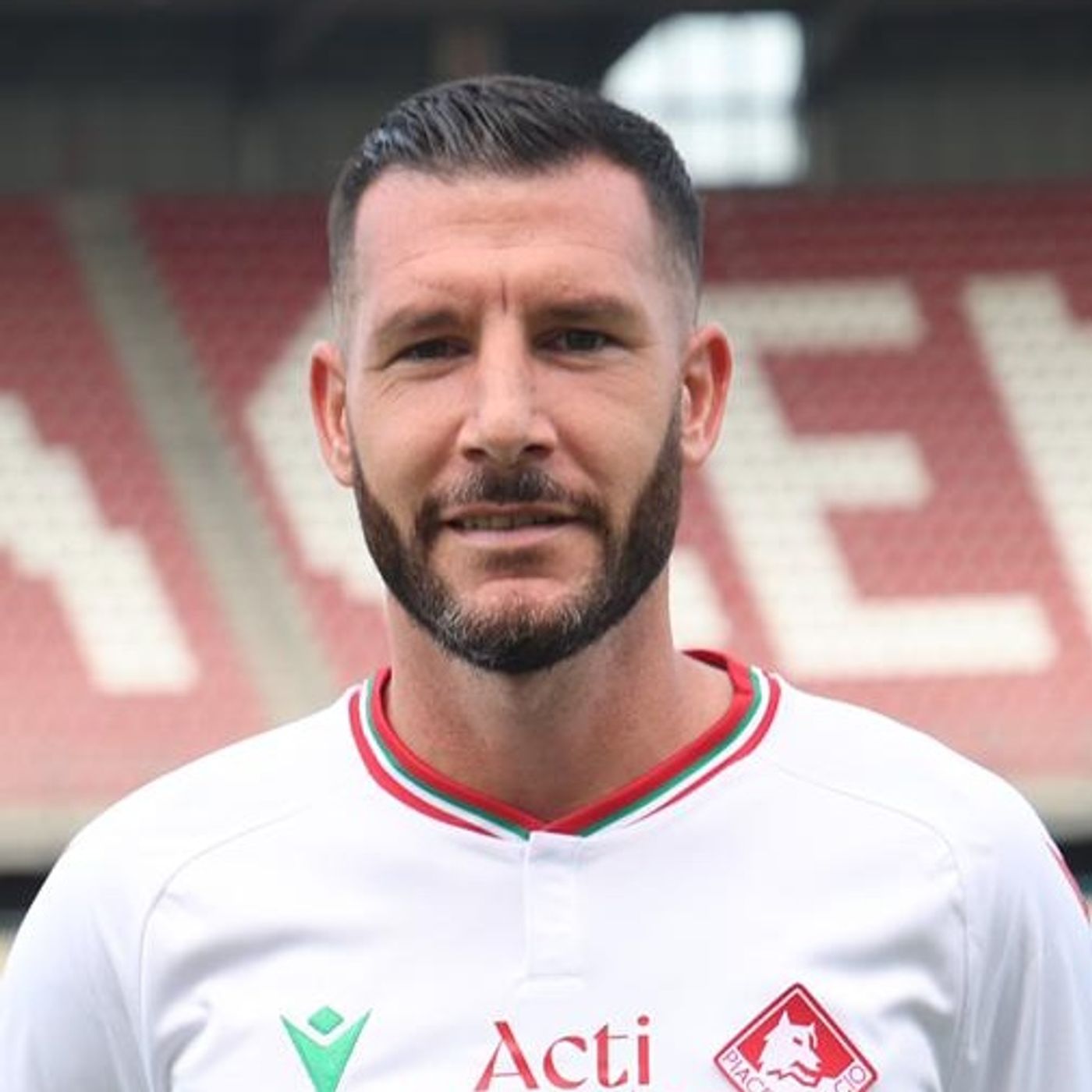 Mattia Corradi svela i segreti della vittoria del Piacenza Calcio episode artwork