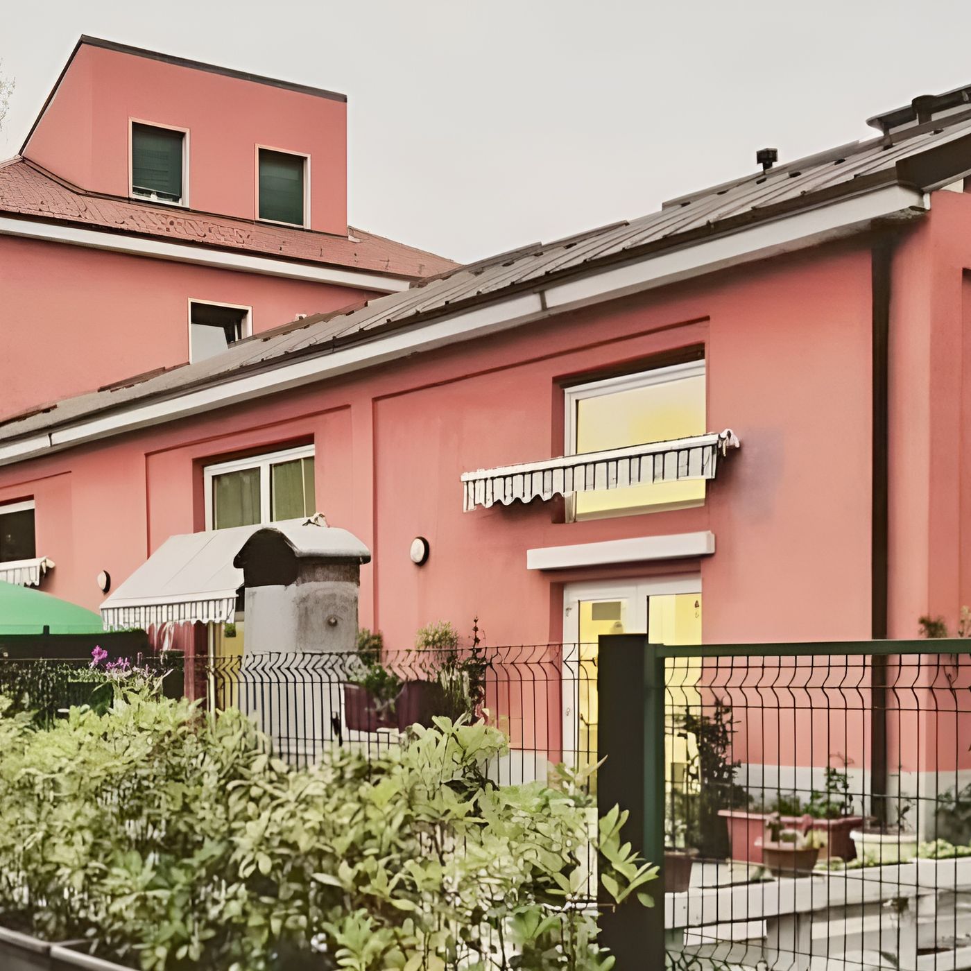 «Casa Gabrieli: tra risorse limitate e liste d’attesa, facciamo il possibile per garantire un’accoglienza familiare a chi vive con HIV/AIDS»