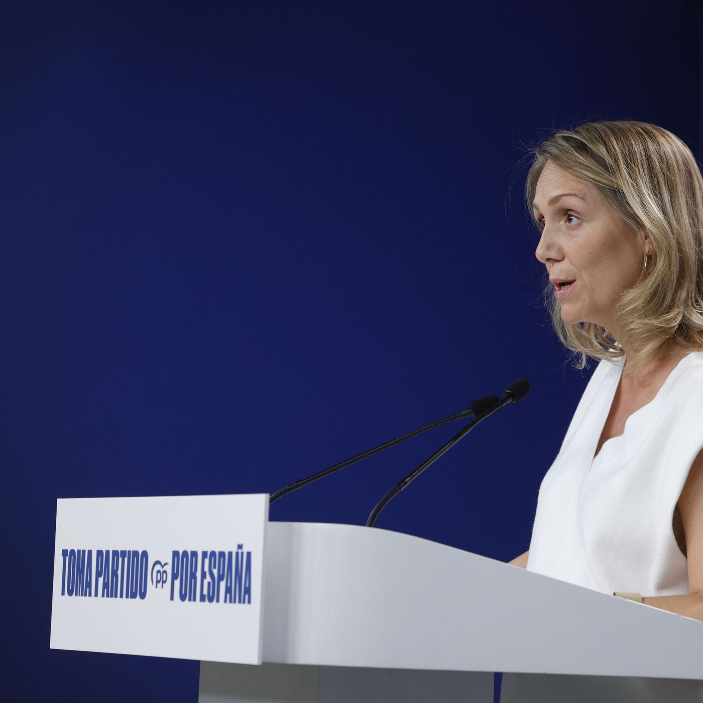 Alma Ezcurra: "El Gobierno de Pedro Sánchez incentiva la ilegalidad"