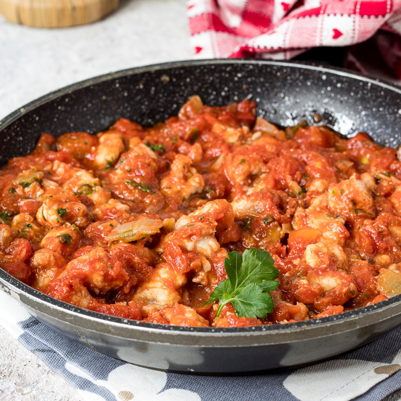RAGÙ DI RANA PESCATRICE