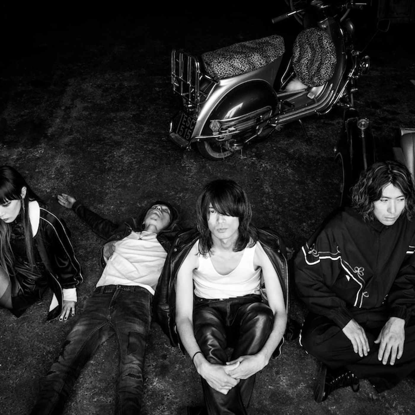 a flood of circle、20周年記念ベストアルバム『革命未遂の蝶が見る夢』ジャケ写＆新ビジュアル解禁 episode artwork