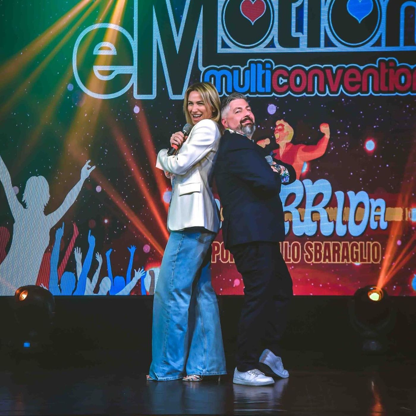 Davide Santi, Presenter - Emotion Multiconvention - Torre del Faro (MT) - 2024 - Radio Wellness Davide Santi, Presenter - Emotion Multiconvention - Torre del Faro (MT) - 2024 - Radio Wellness