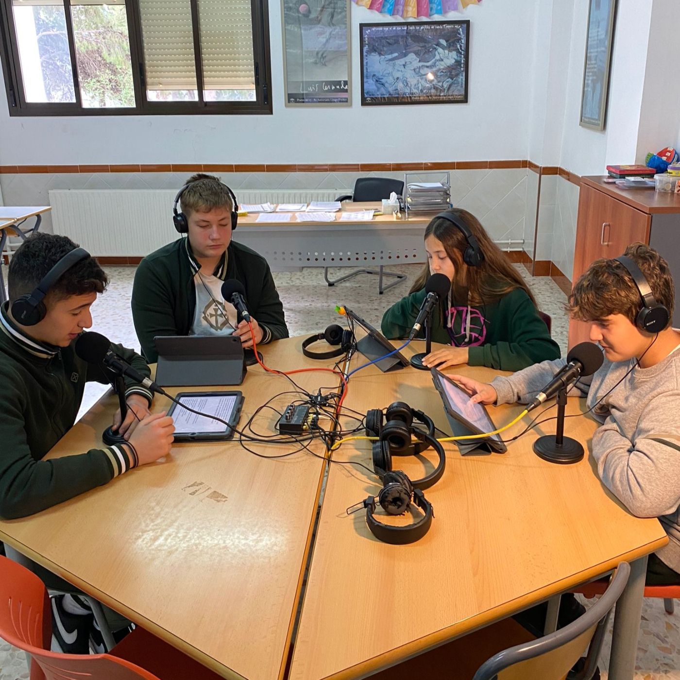 Portada de CVC RADIO