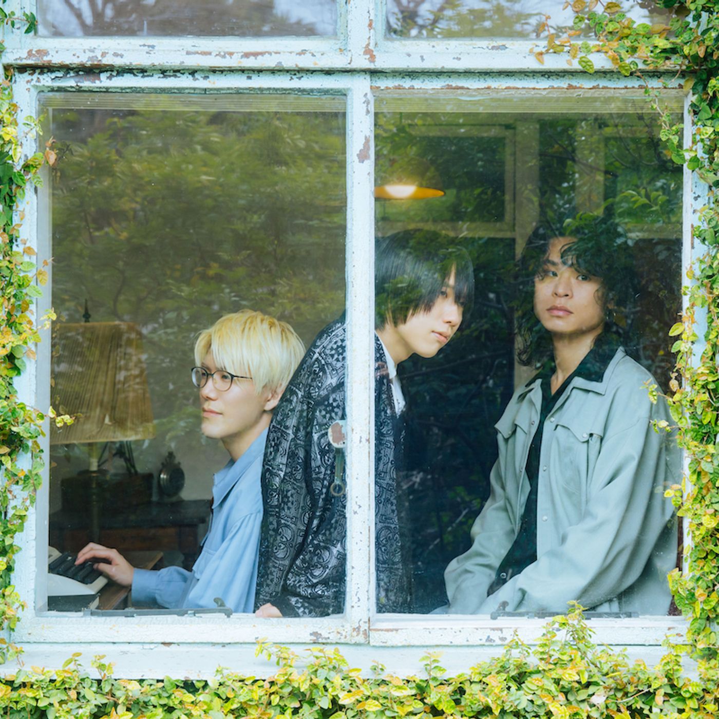 おいしくるメロンパン、11thミニアルバム『avenue』収録曲公開　新曲「bedroom swimmer」先行配信も episode artwork