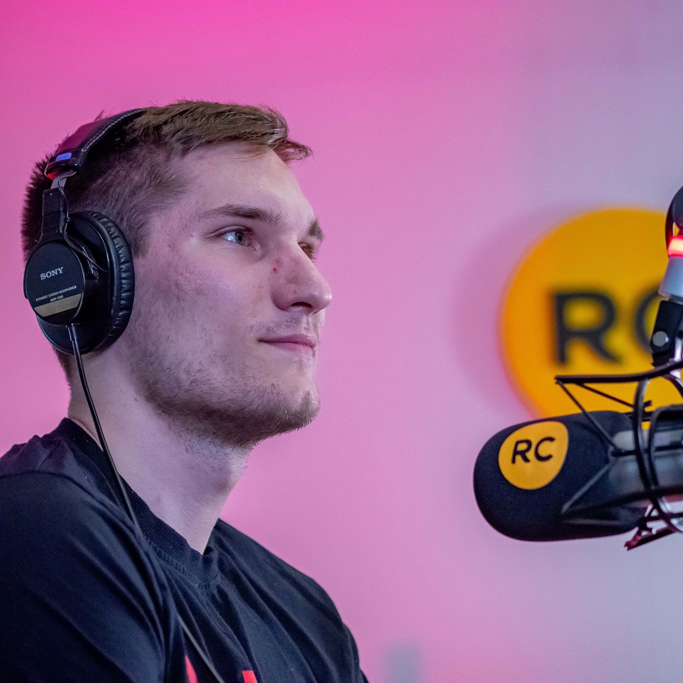 RADIOCENTRO POKALBIAI: Ąžuolas Tubelis apie naują Vilniaus RYTO sezoną episode artwork