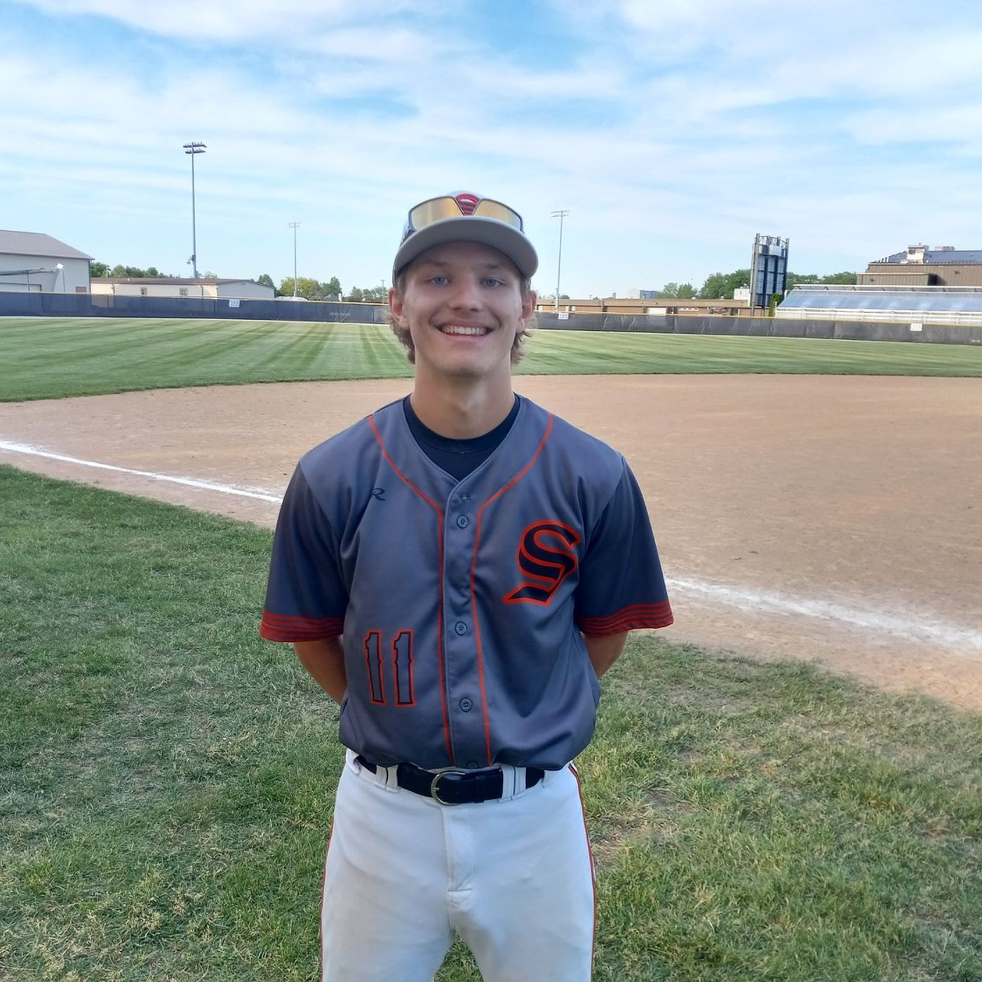 Nick Michalek grinds out 1-hitter as Sandwich beats Beecher 9-0 in regional semis episode artwork