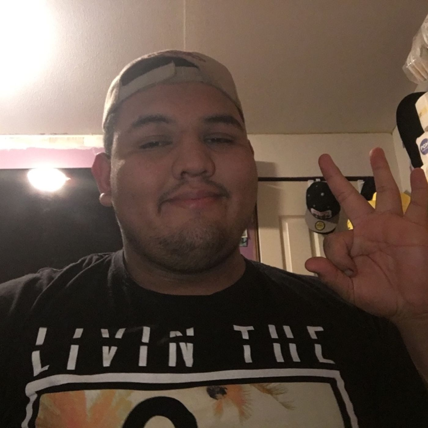 Episode 16 - Jonathan Arevalo Advice On Life:are your friends there for you Episode 16 - Jonathan Arevalo Advice On Life:are your friends there for you