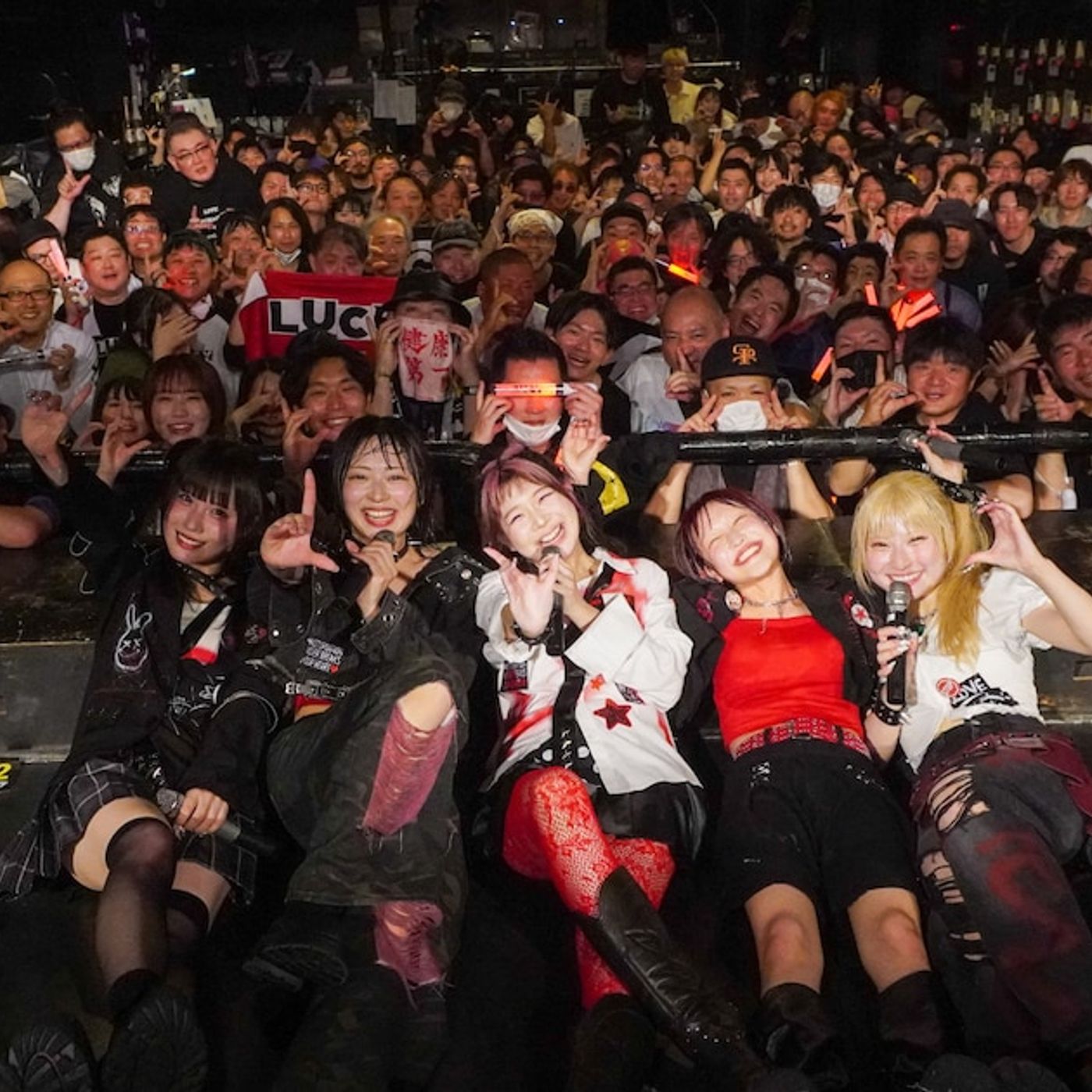 元2期BiSアヤプリ率いるLUCY、ペリ・ウブ迎えた新体制スタート「最高の青春をここから」（ライブレポート / 写真30枚） - 音楽ナタリー episode artwork