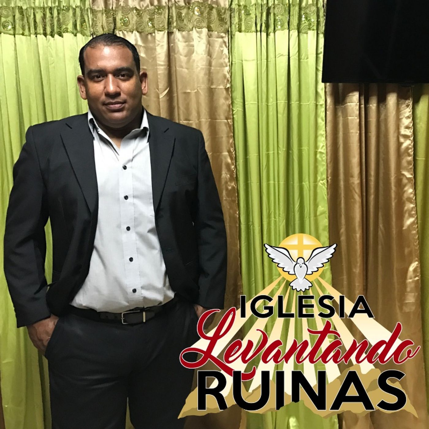 Levantando Ruinas