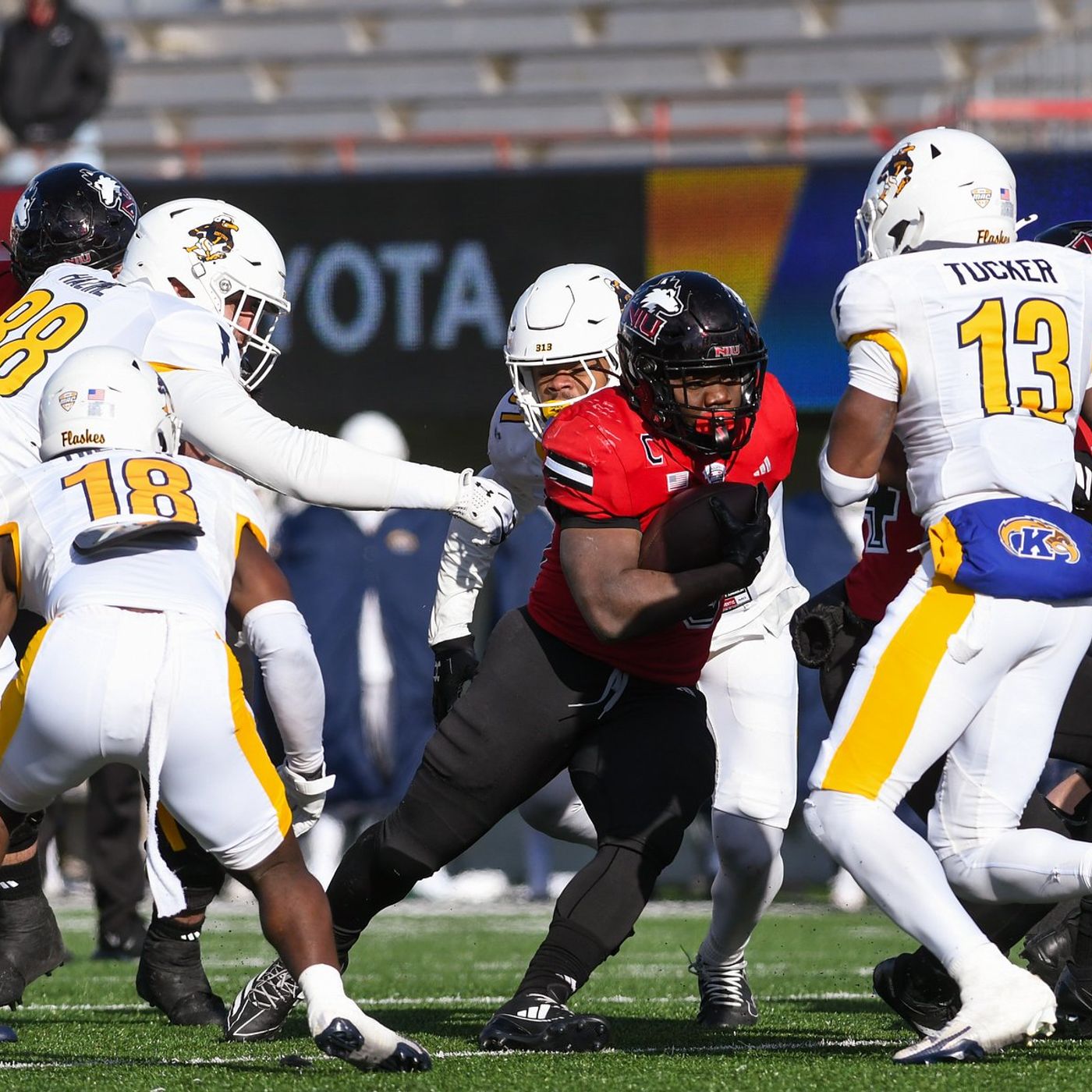 NIU squanders two-score lead in final quarter of final MAC game, loses to Kent State episode artwork
