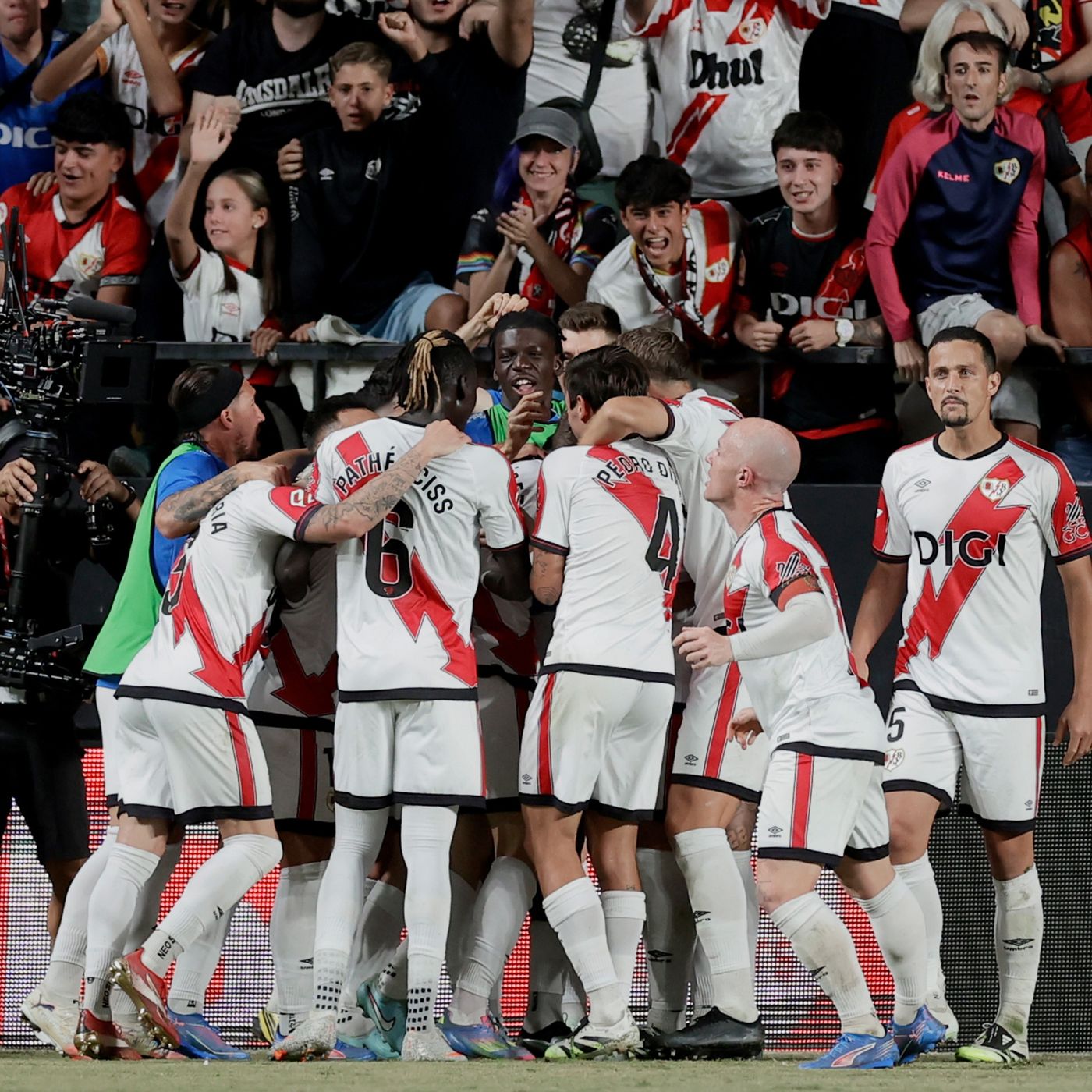 Los goles de Carrusel | Los goles del Rayo Vallecano 1-1 FC Barcelona | Empate que merecía victoria rayista