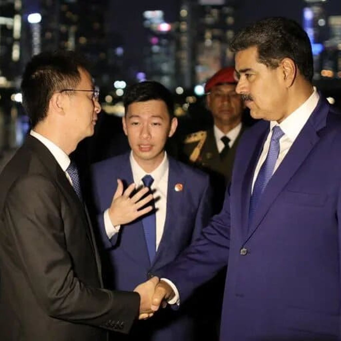 IRÁN, CHINA Y RUSIA YA NO QUIEREN PRESTARLE A MADURO   AGÁRRATE   FACTORES DE PODER   2 DE 2