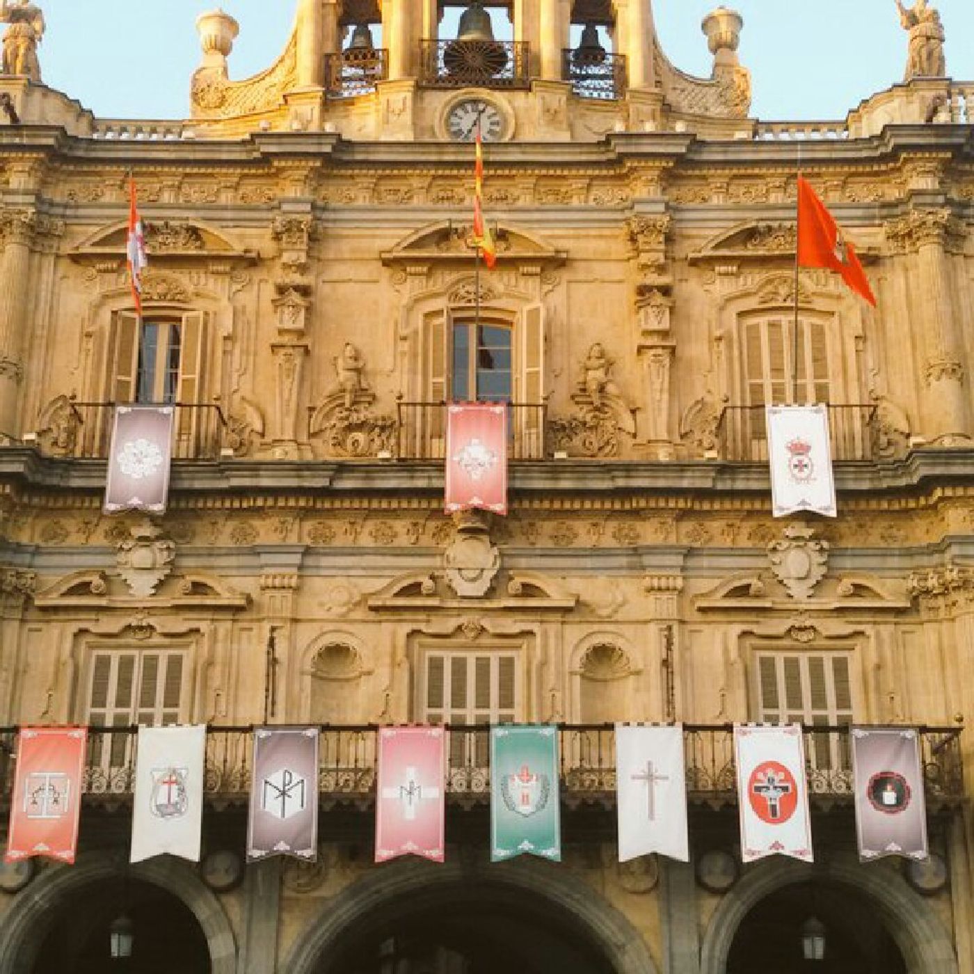 Pistas de Estampas De Pasion Salamanca