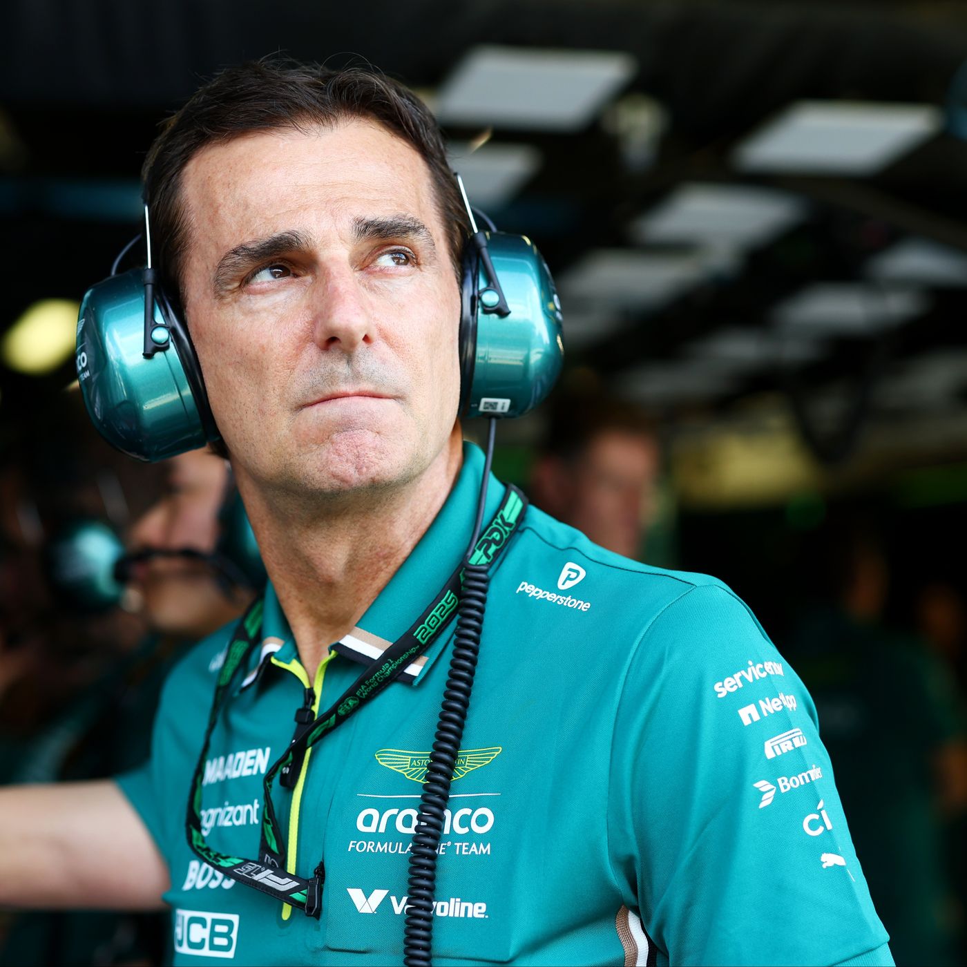 Pedro de la Rosa explica qué puede hacer la F1 para 'arreglar' su nuevo reglamento: "Si es por seguridad, lo pueden cambiar bastante..." episode artwork