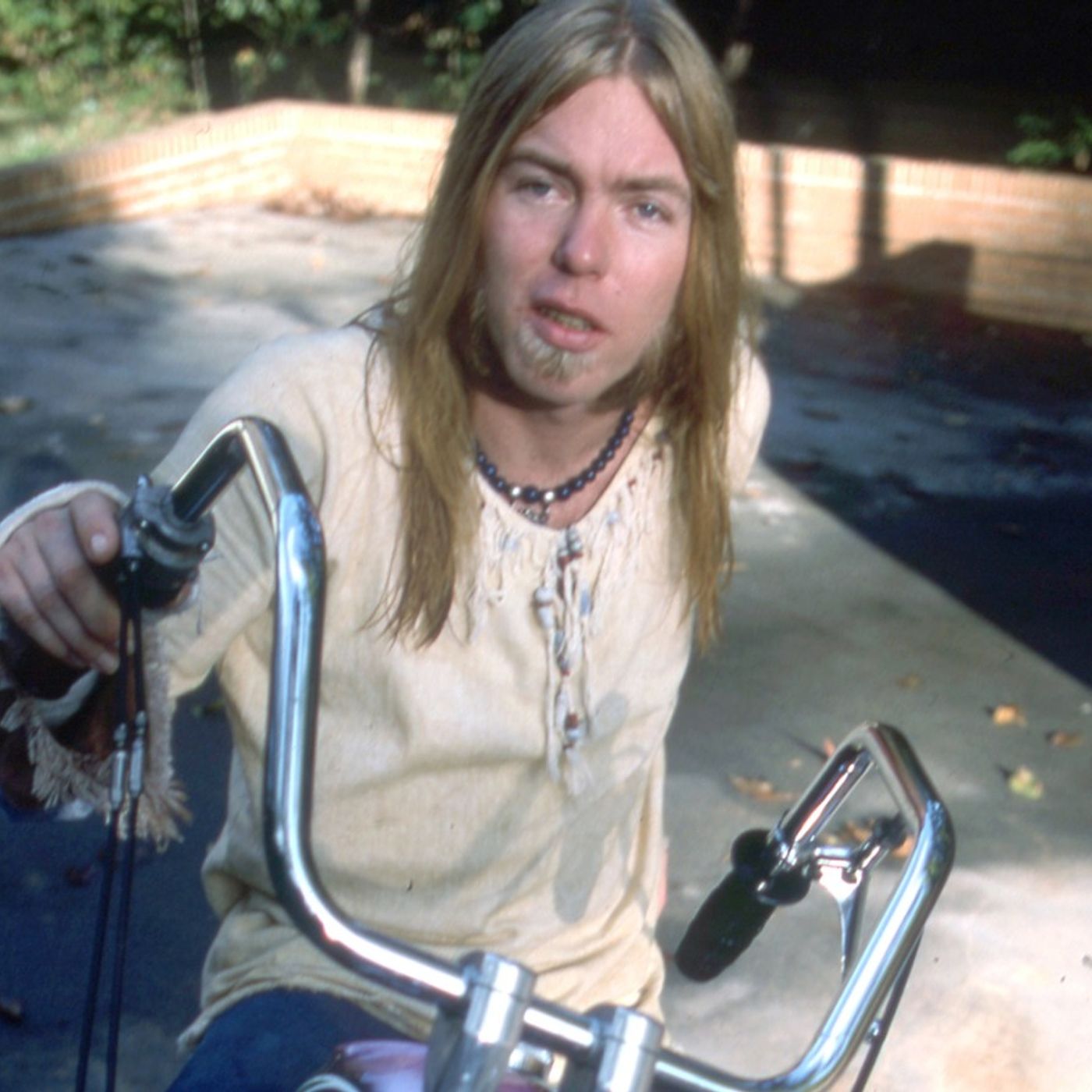 The New Gregg Allman Doc Is a Tale of Addiction and Redemption episode artwork
