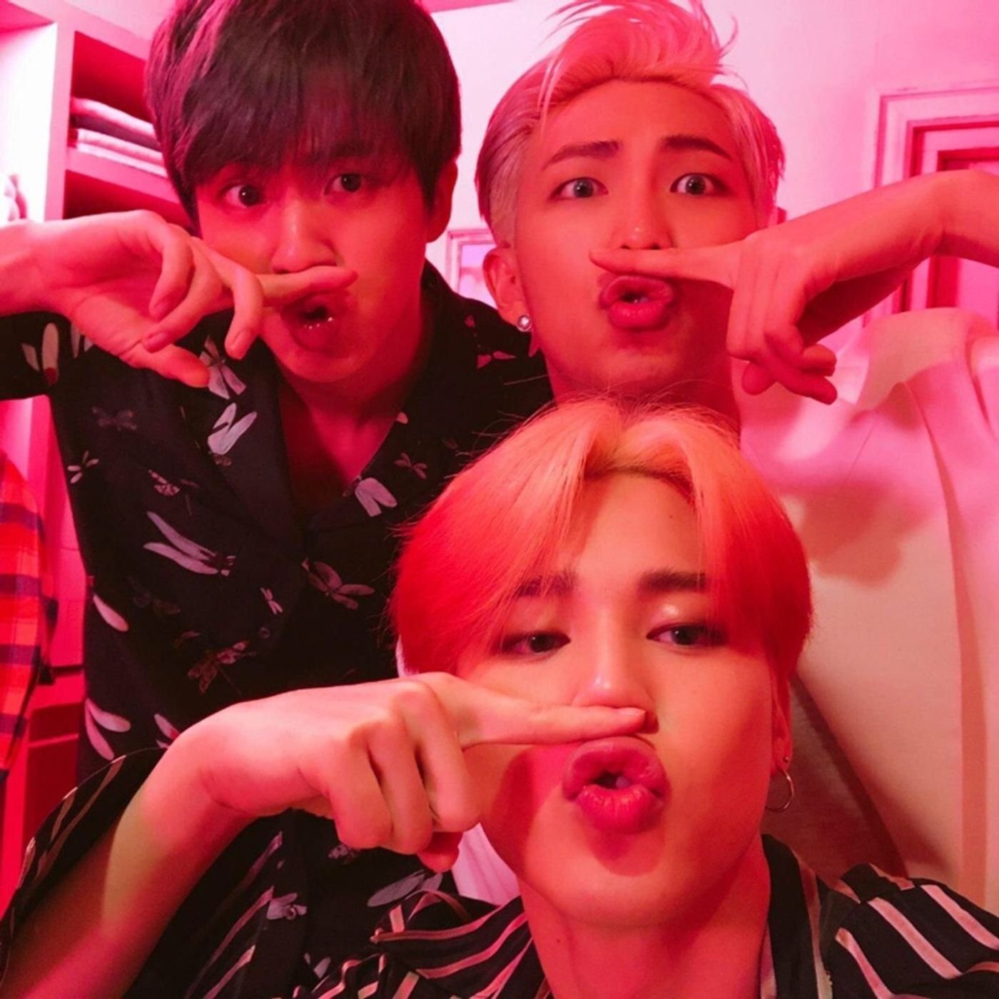 Episode 1 - K-pop MUSIC DAY 🎵🤟🏻