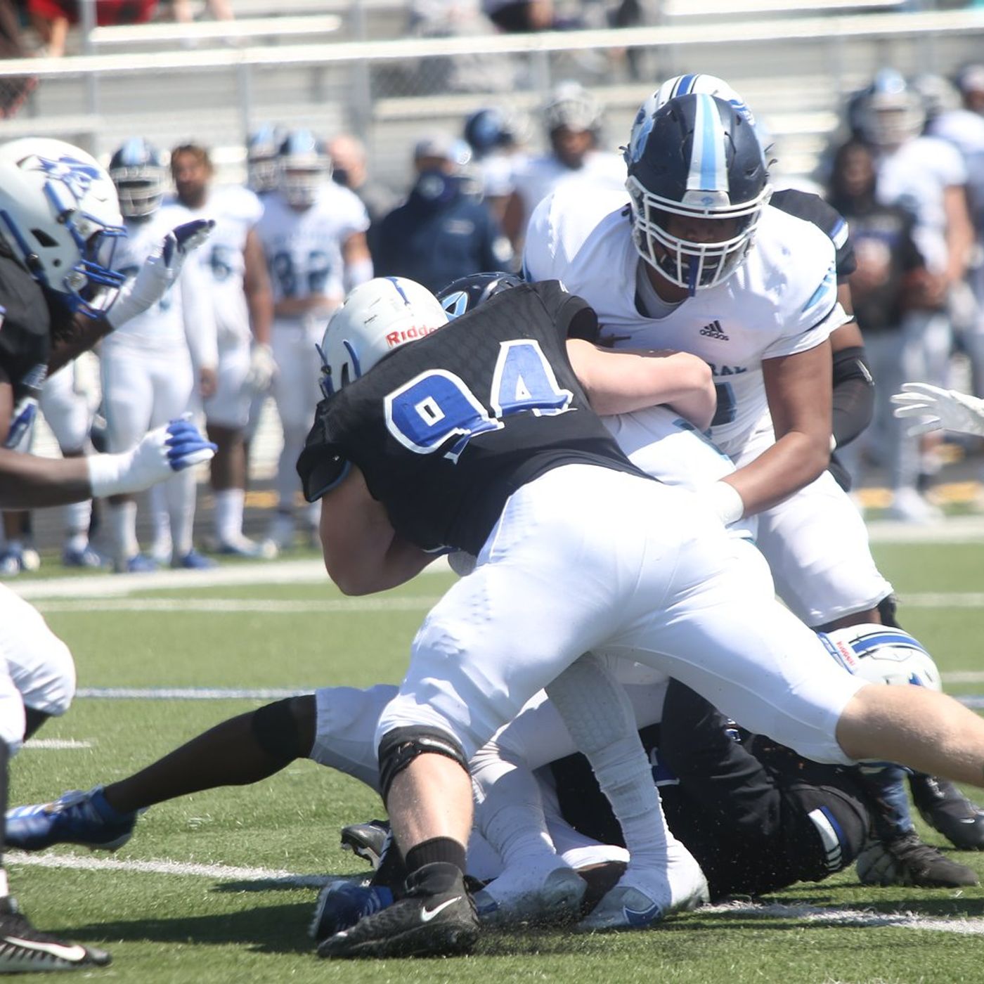 How a year at an Iowa community college helped Chicago Bears’ Jordan van den Berg reach the NFL