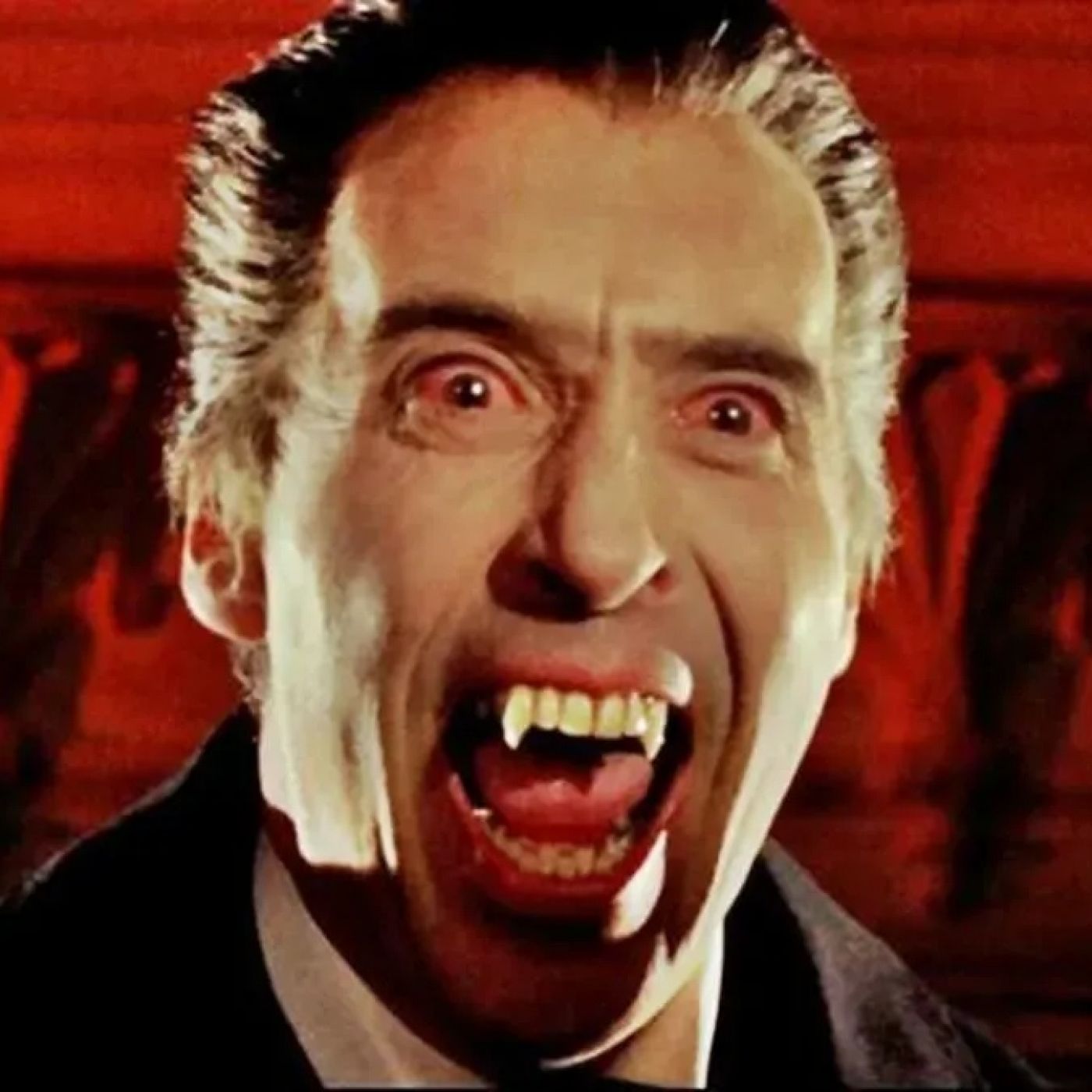 Al filo de lo real nº.440: Resucitadores de vida, eterno Christopher Lee episode artwork