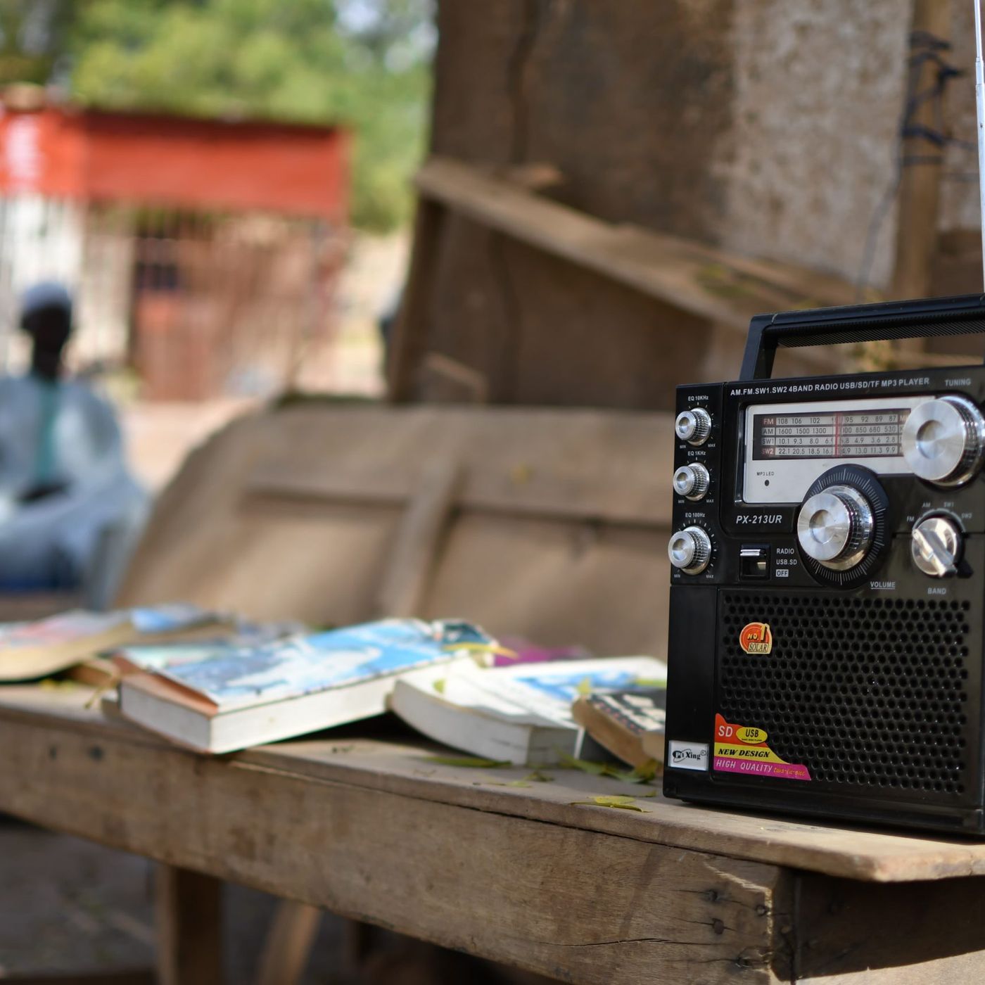 À l’occasion de la Journée mondiale de la radio, les habitants de Maradi témoignent episode artwork