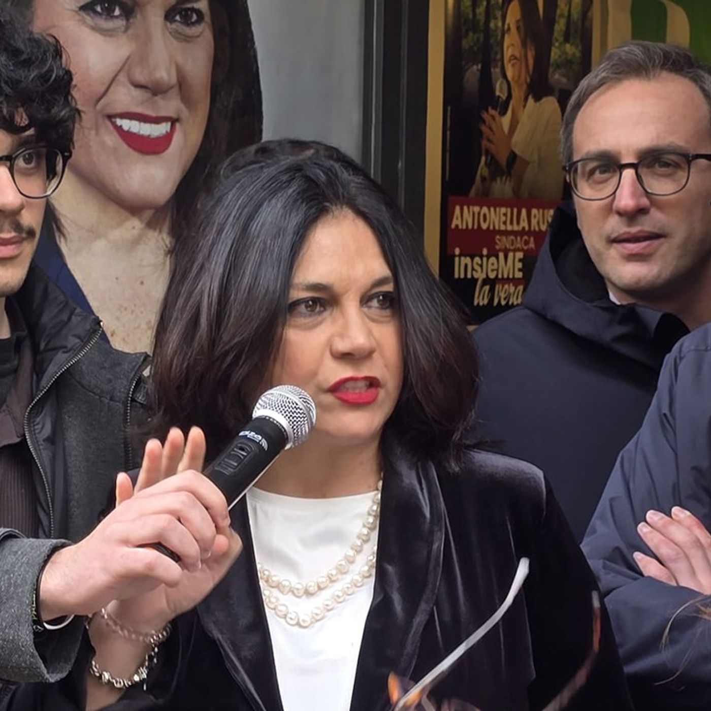 INTERVISTE Messina, Antonella Russo apre il comitato elettorale e lancia la sfida: “Una città che torni a scegliere il proprio futuro” episode artwork