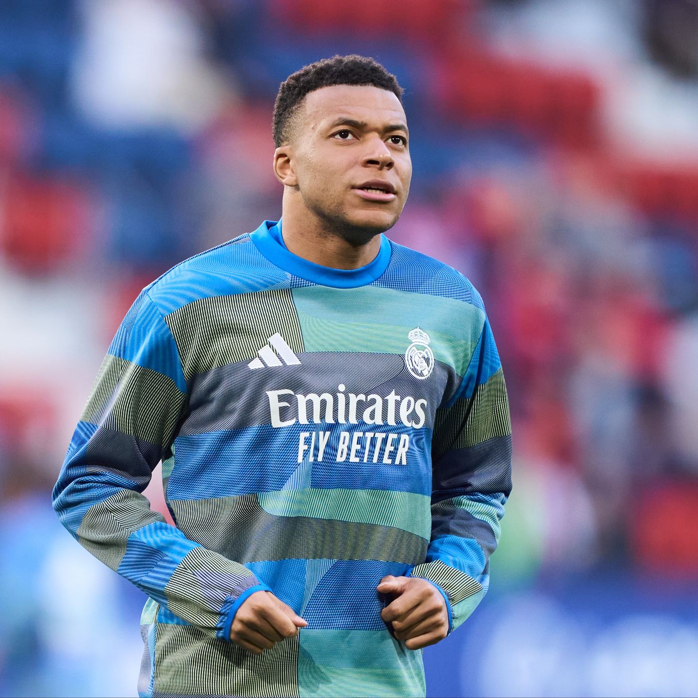 Noticias El Larguero |  El entorno de Mbappé discrepa con el Real Madrid en los plazos de su vuelta: "No le sobra ni uno de los 100 días has episode artwork