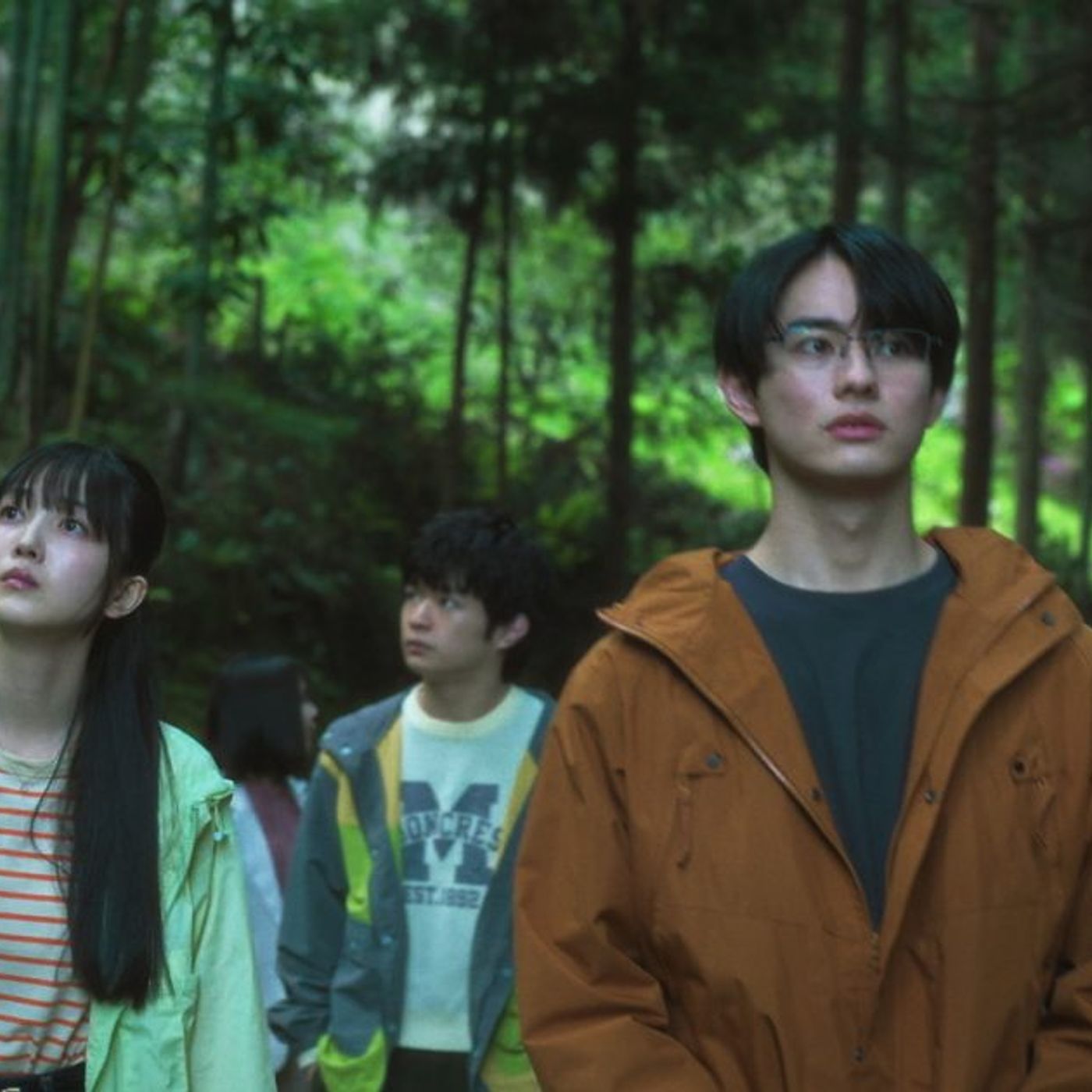 前田拳太郎×久保史緒里がネット発の最恐都市伝説に足を踏み入れる！映画『巨頭ｵ』予告映像＆ポスタービジュアル解禁 episode artwork
