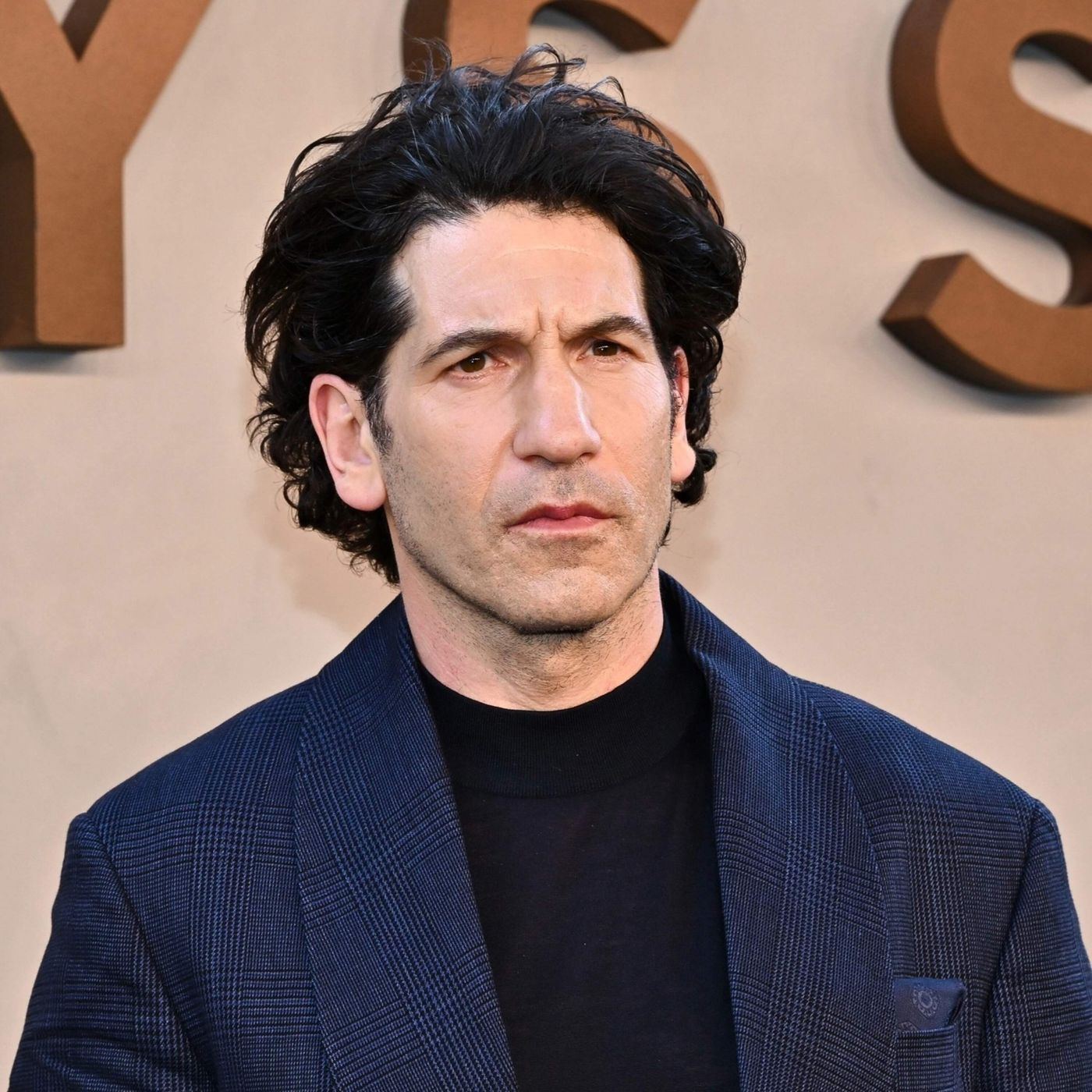 Actor Jon Bernthal on grit, dedication & the teacher who saved him episode artwork