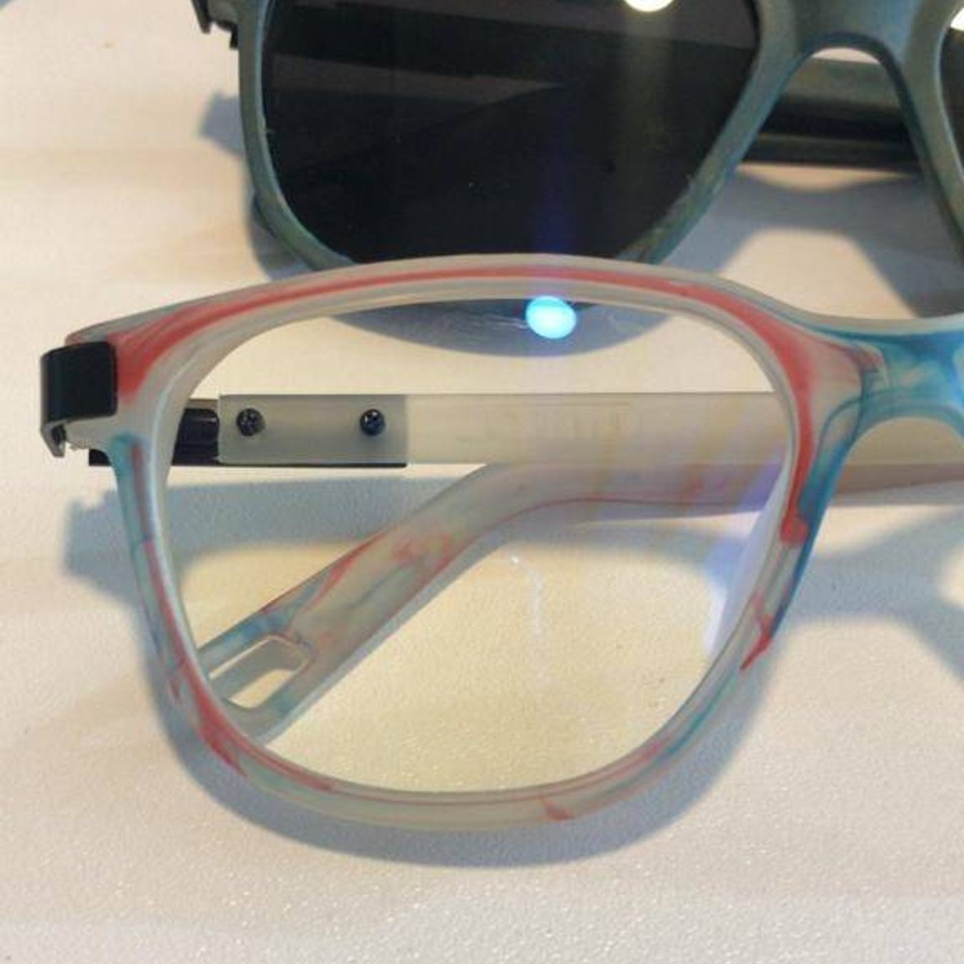 ¿Cómo en Nuquí hacen gafas con plástico reciclado del océano? episode artwork