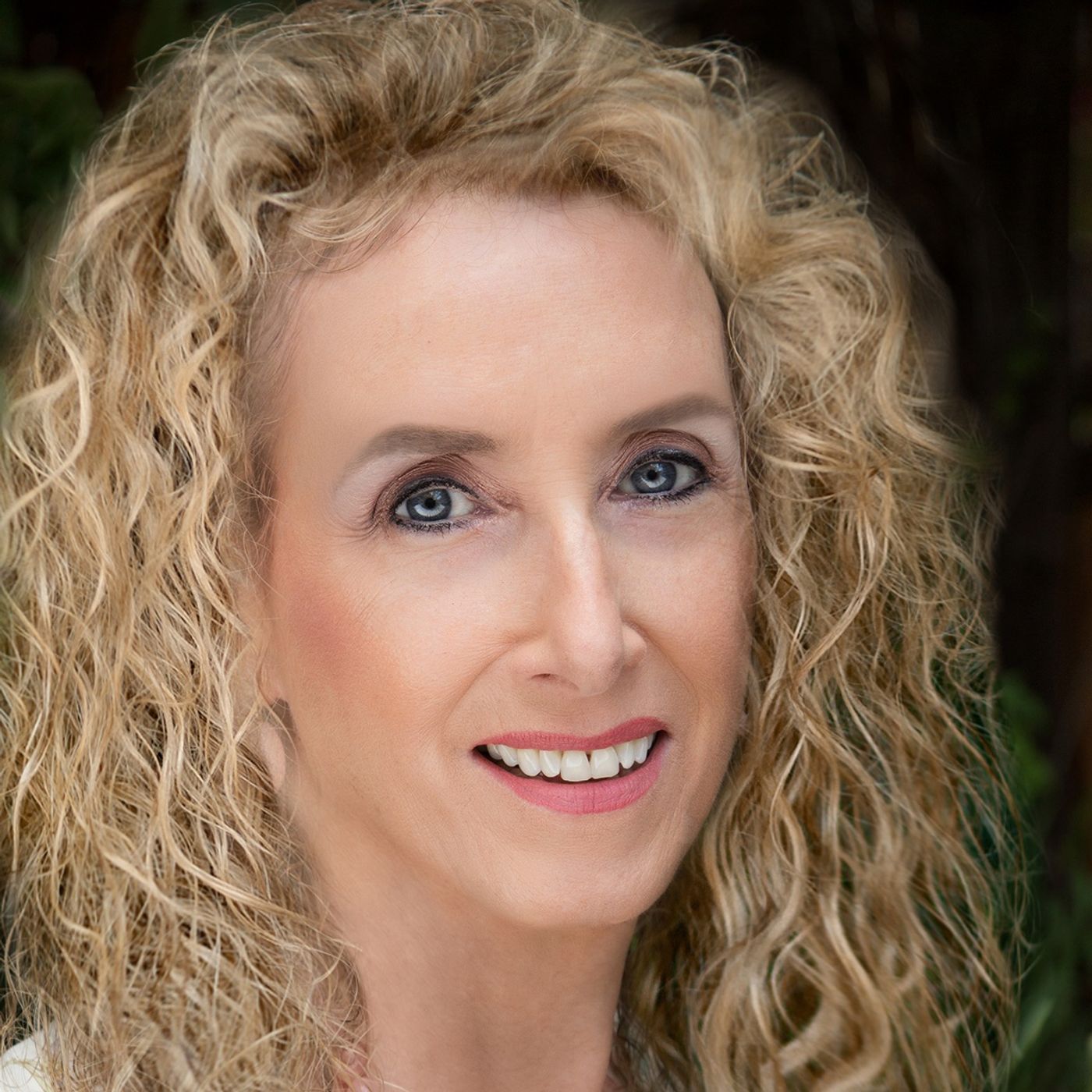 Rob McConnell Interviews - DR. SUSAN SHUMSKY - Divine Revelations in the New Age