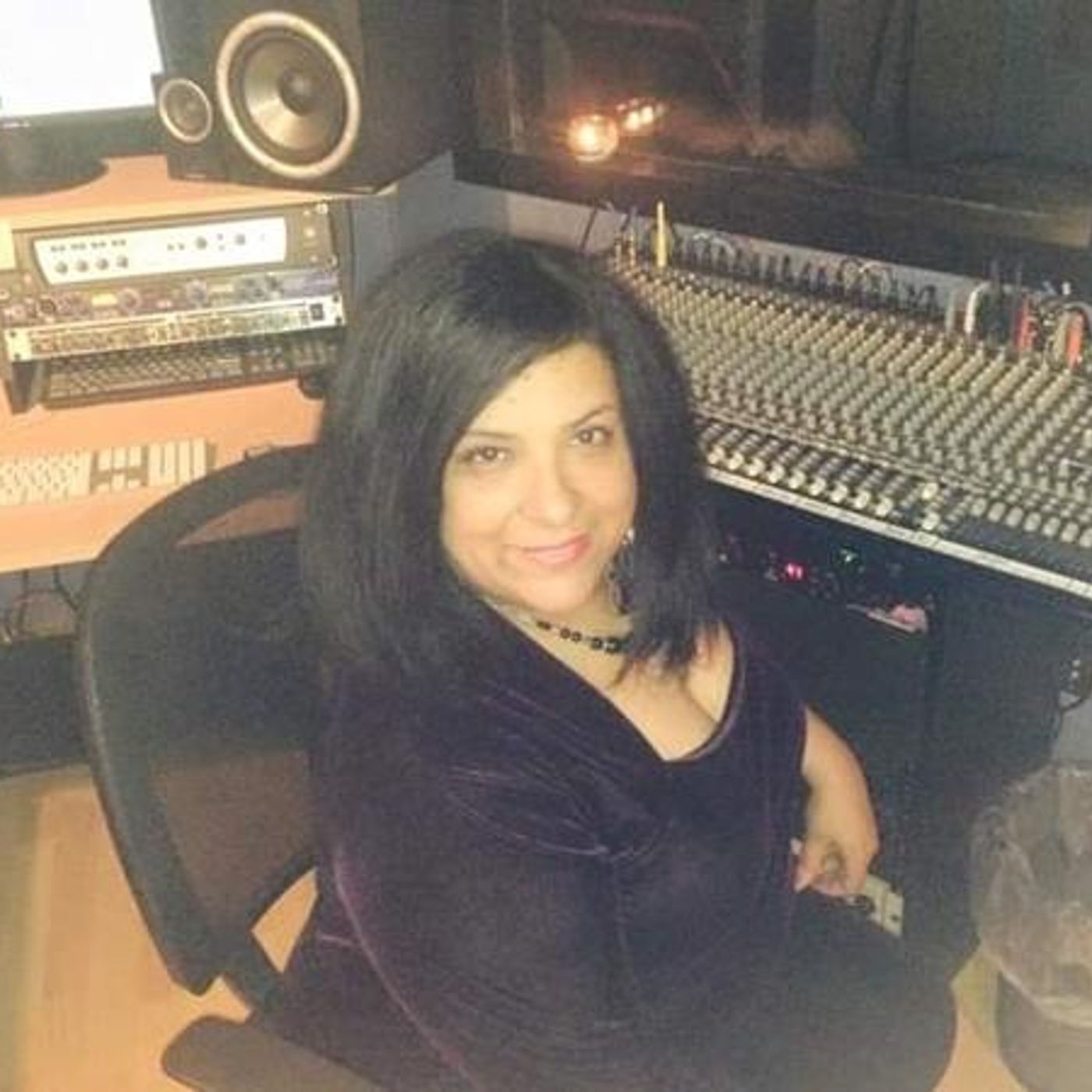 Managing Stress & Anxiety  Corvid 19 w Demonica Flye &  Treva Jones LCSW,MA episode artwork