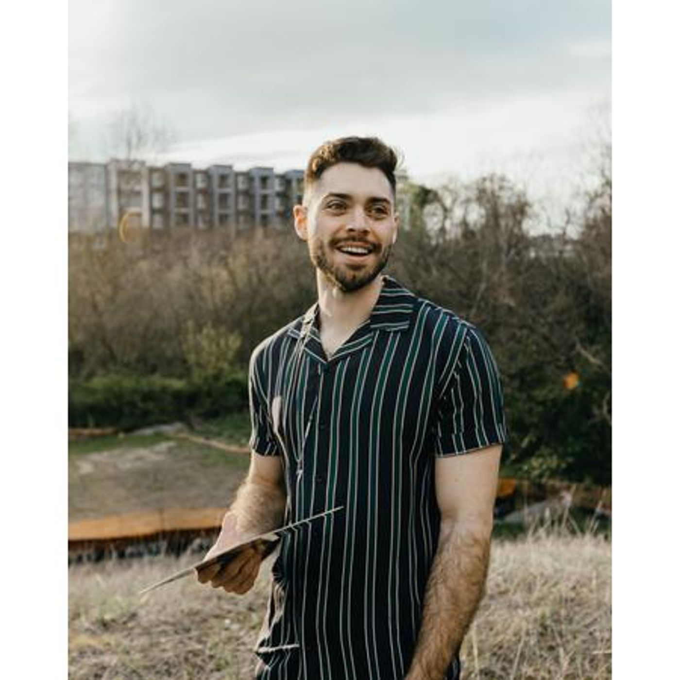 Artist FIORE, and Indie Artist Baeru Are On Air!