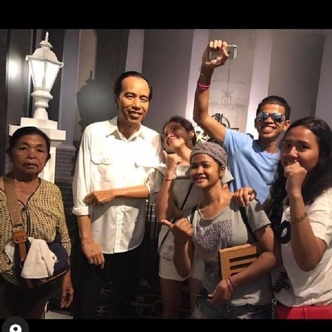 Arya Rahsa Bolin\'s podcast