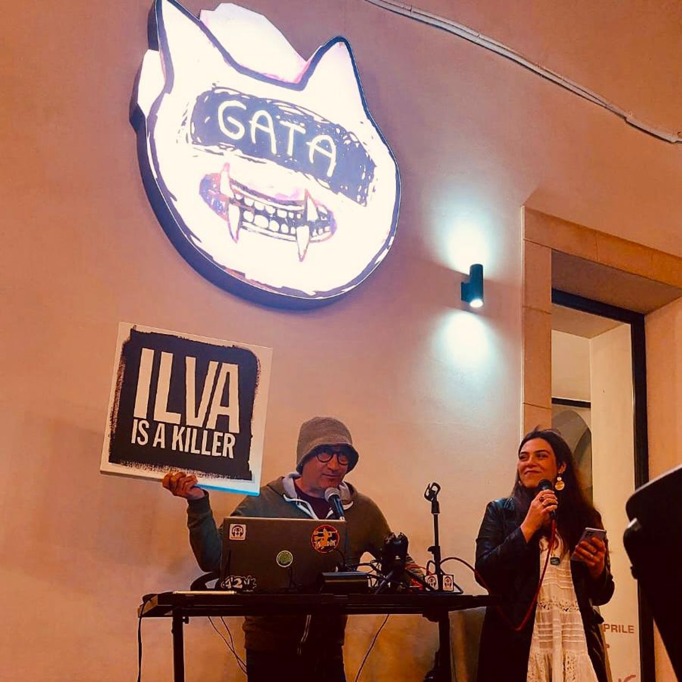 RadioVera Talk Show