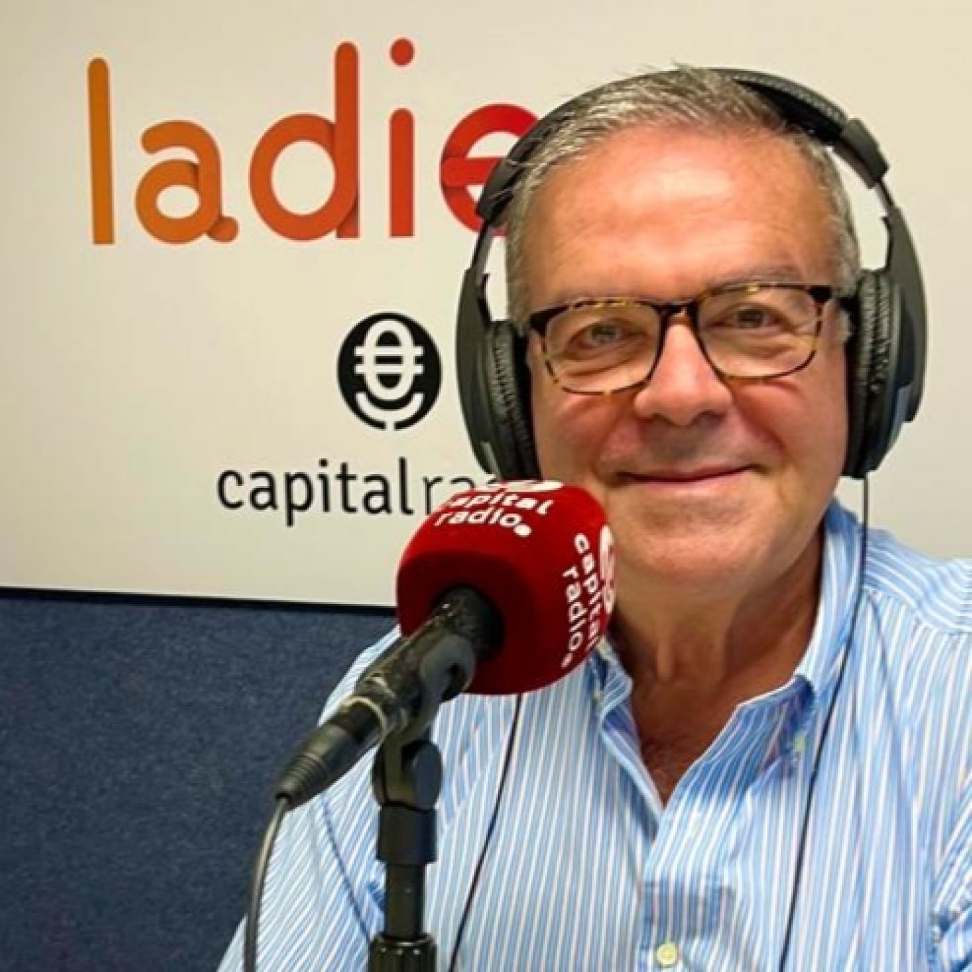 La Diez Capital Radio