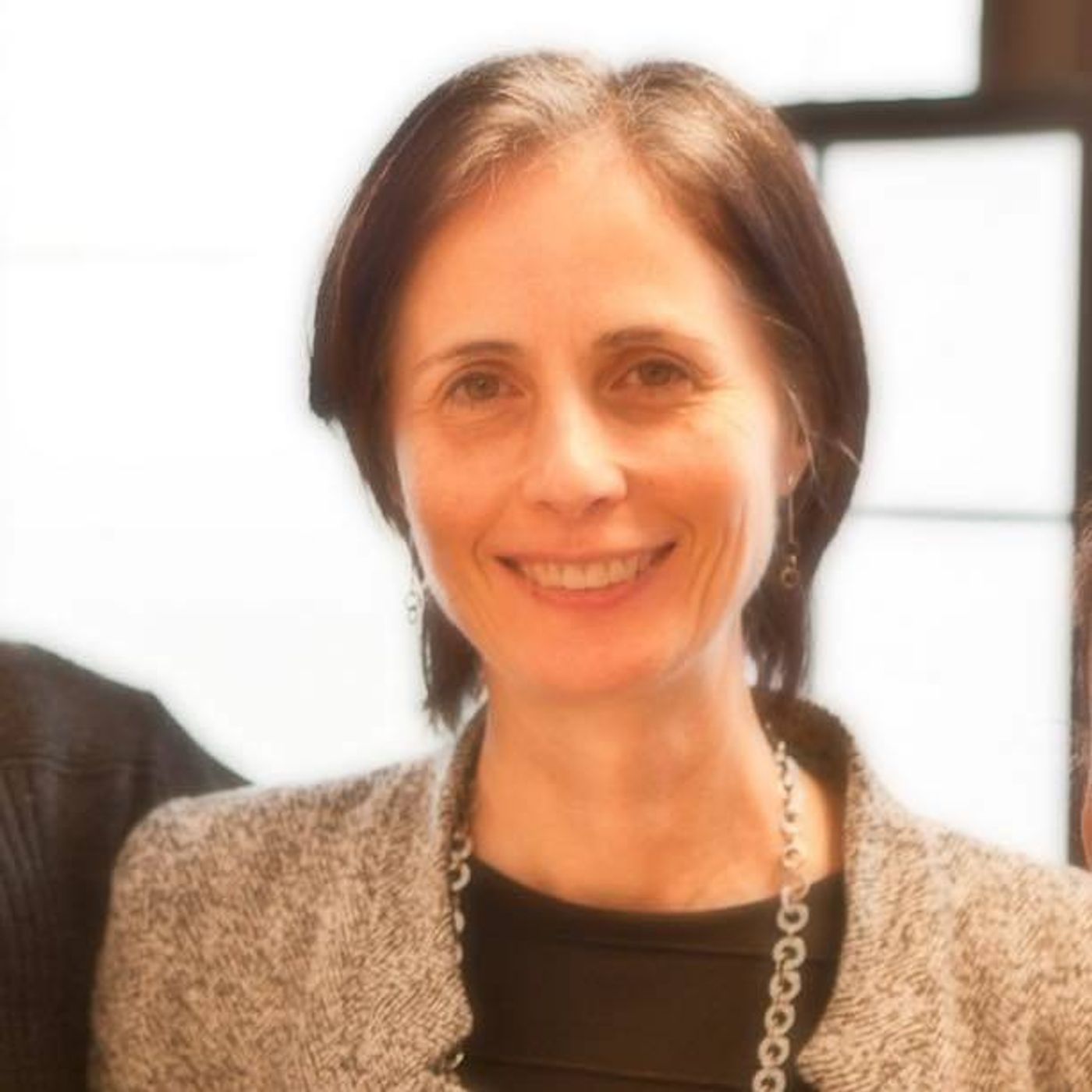 -INCONTRO con la DOTTORESSA LORETTA BOLGAN -IL COVID 19 E L’IMMUNOPATOLOGIA episode artwork
