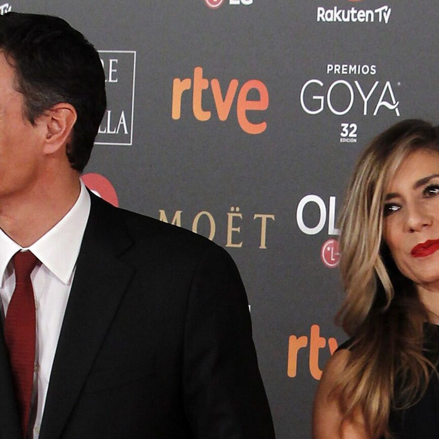 Las Noticias de La Mañana: Sánchez protege a su suegro por las Saunas de Madrid