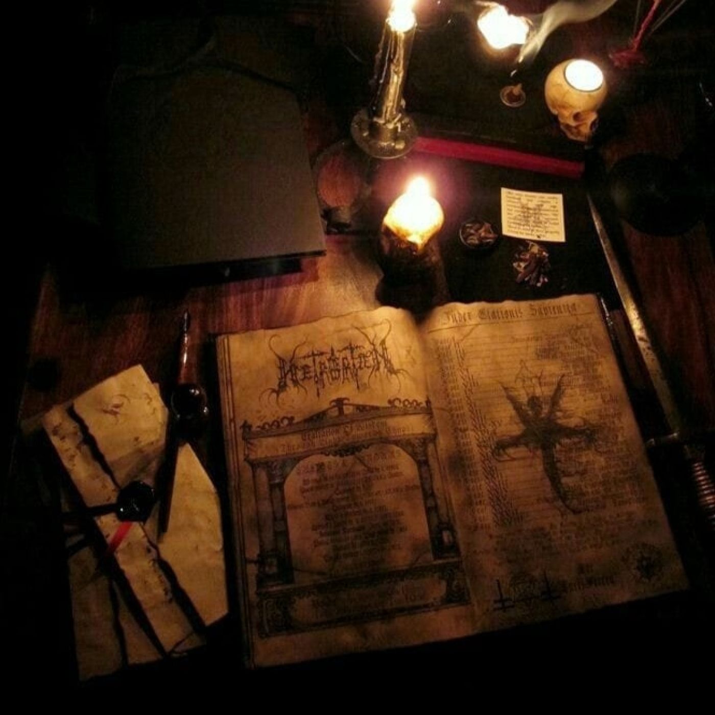 UNA RUTA PARANORMAL